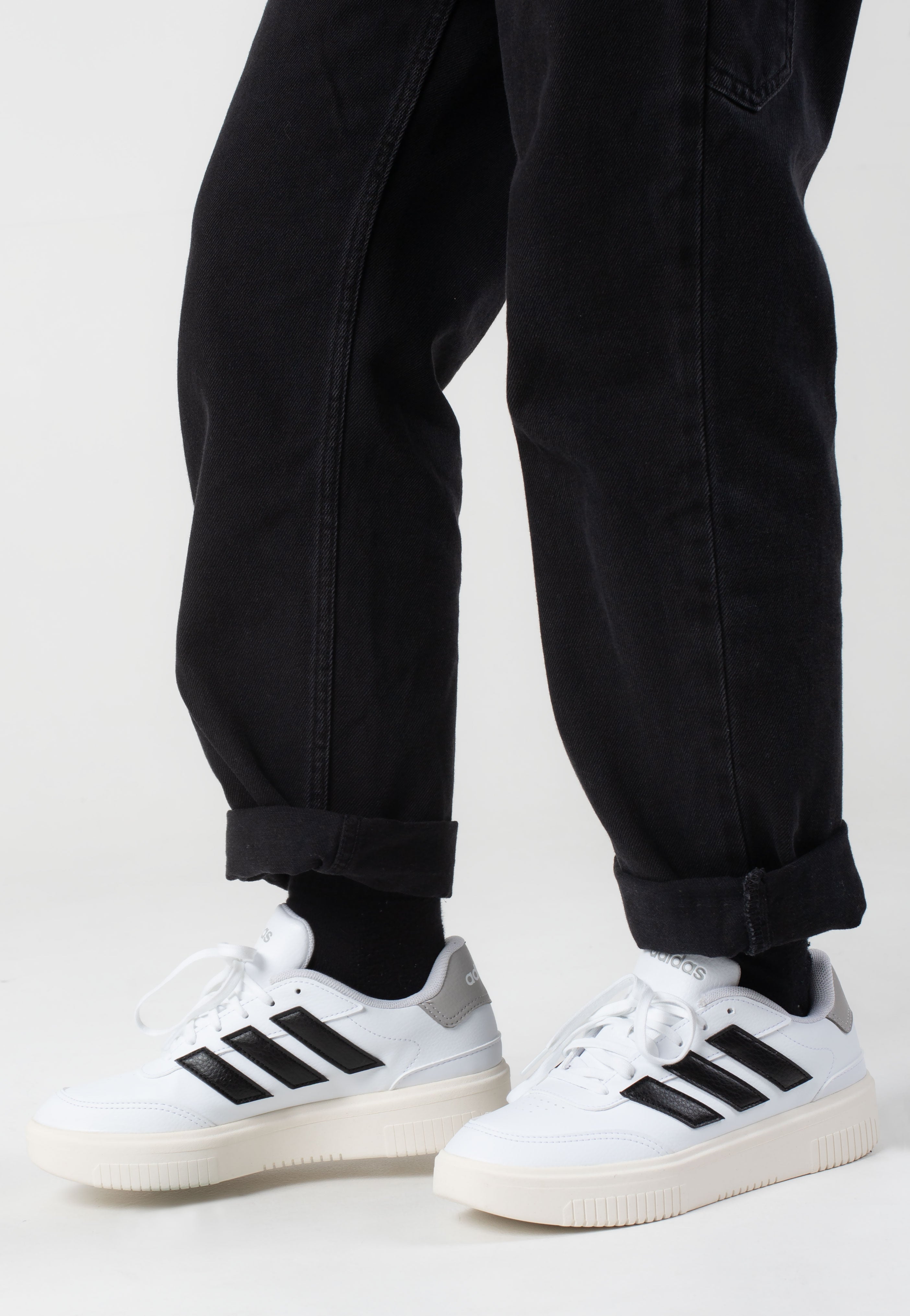 adidas Courtblock Trainers White US 8.5 Women JI2202/7