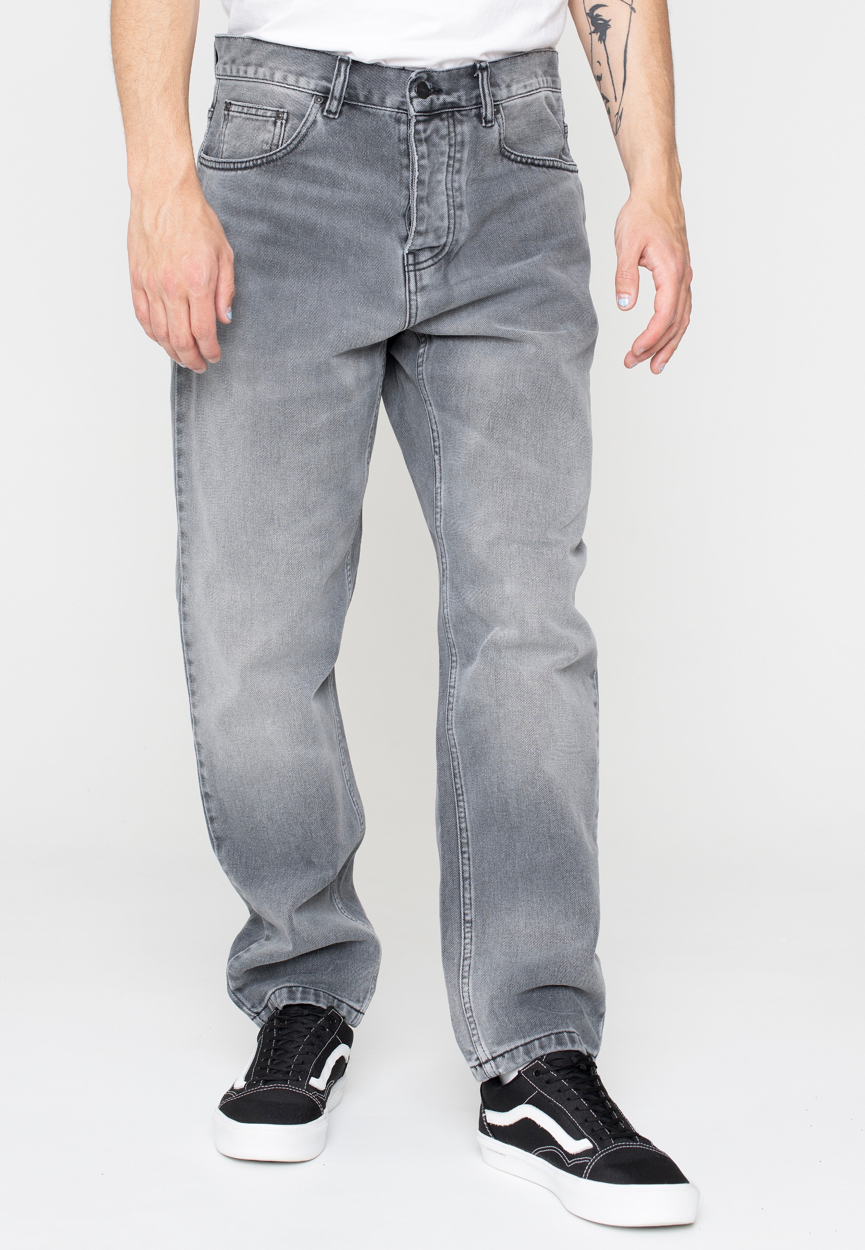 Carhartt WIP Newel Light Used Wash Black - Jeans | Impericon