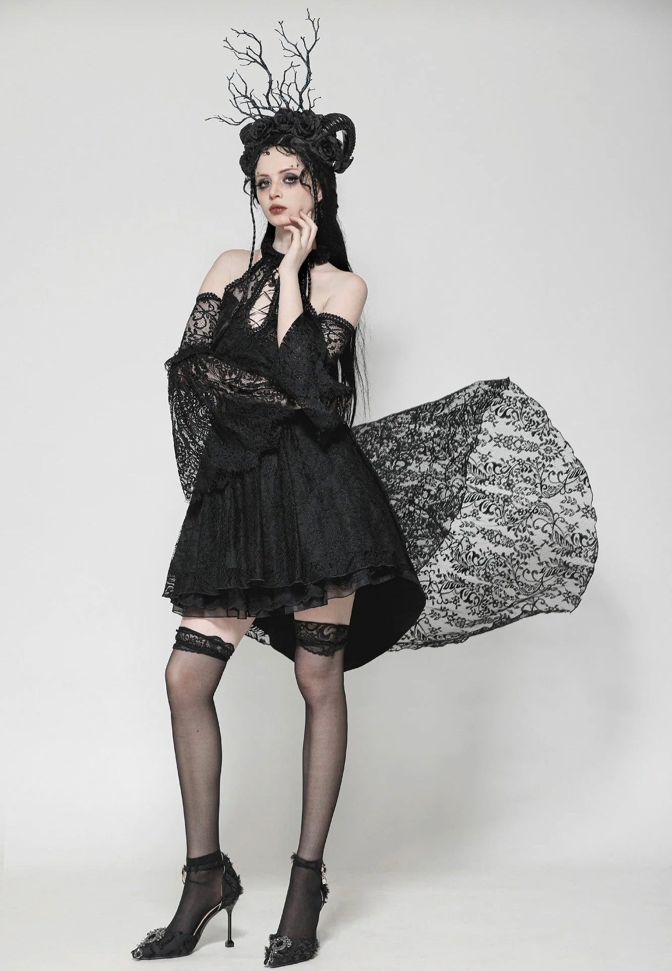 Dark in Love - Black Gothic Rose Vine Lace Tail - Dress - Black - XL