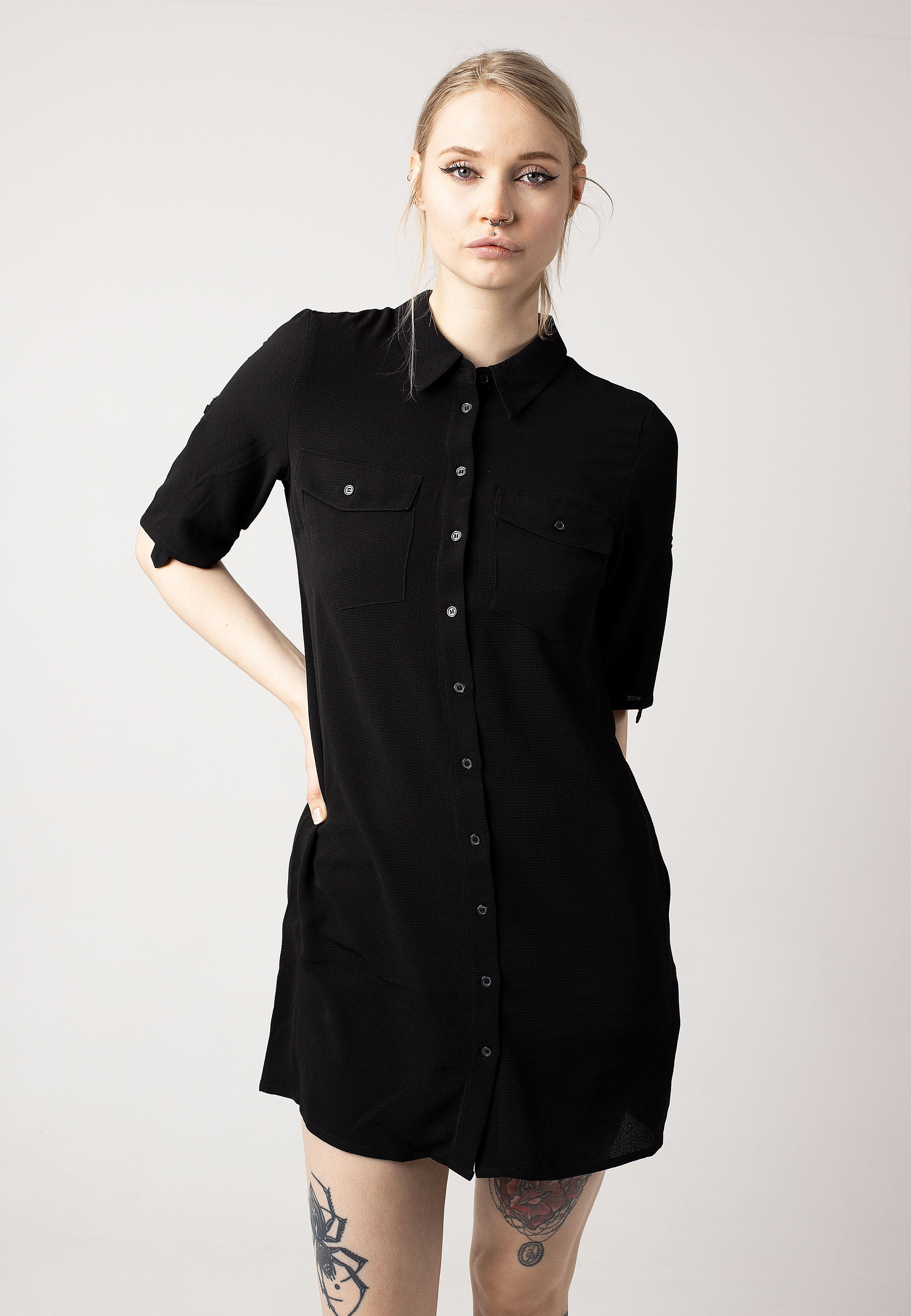 Noisy May - Clara Signe Black