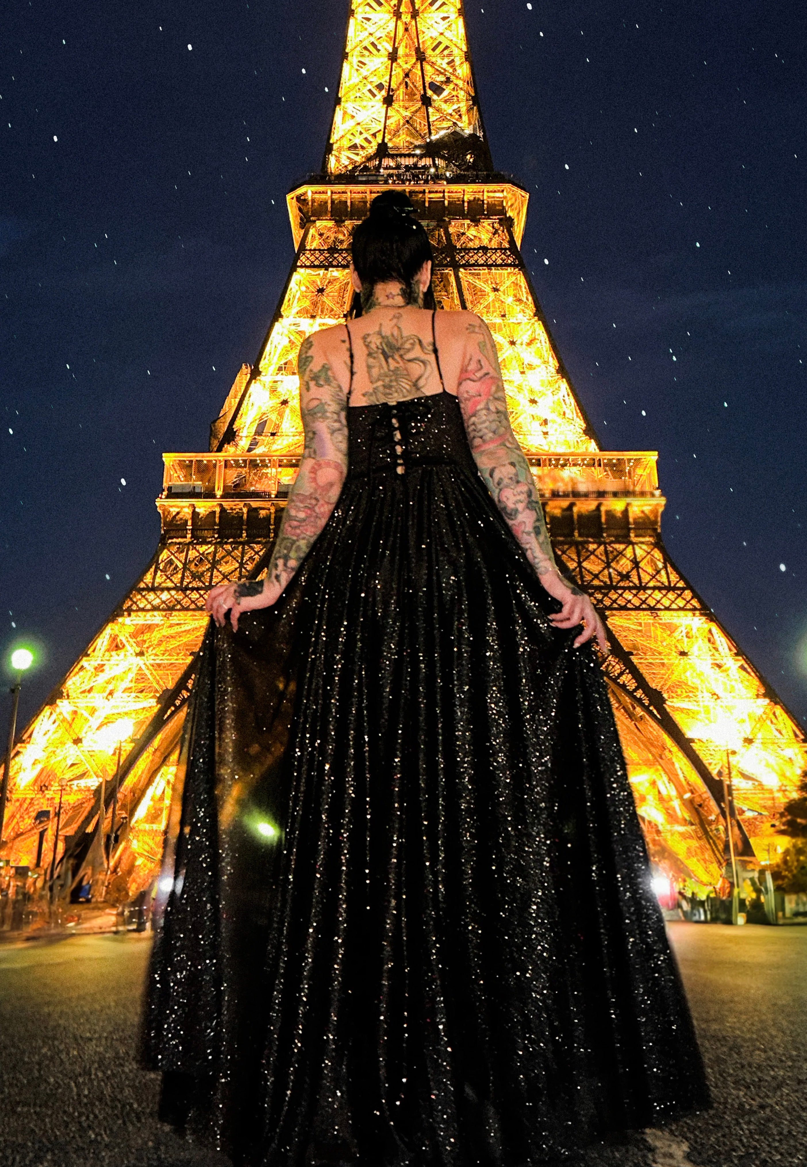 parisian evening dresses Paris Street Style Embraced the Party Dress