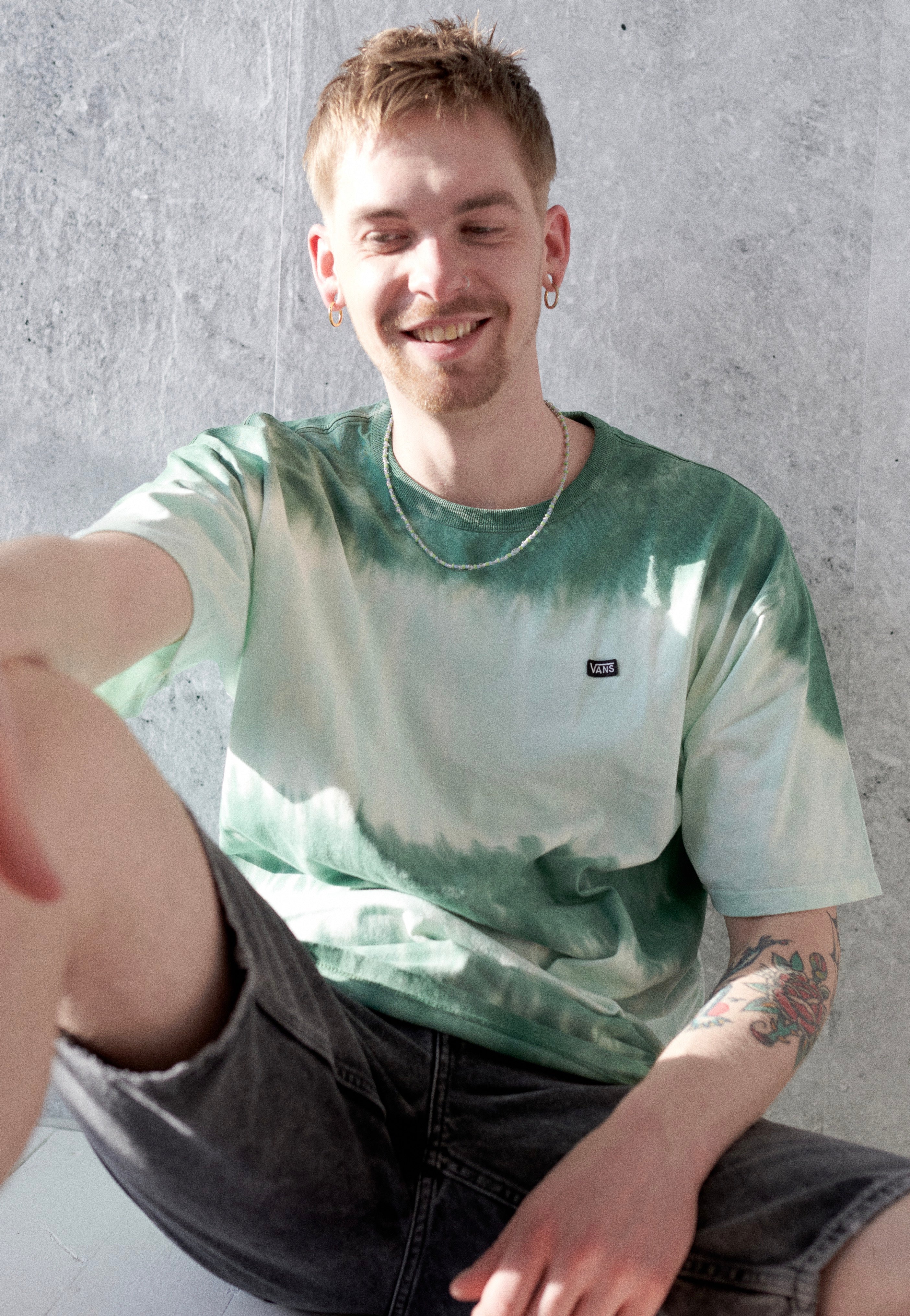 vans off the wall tie dye shirt