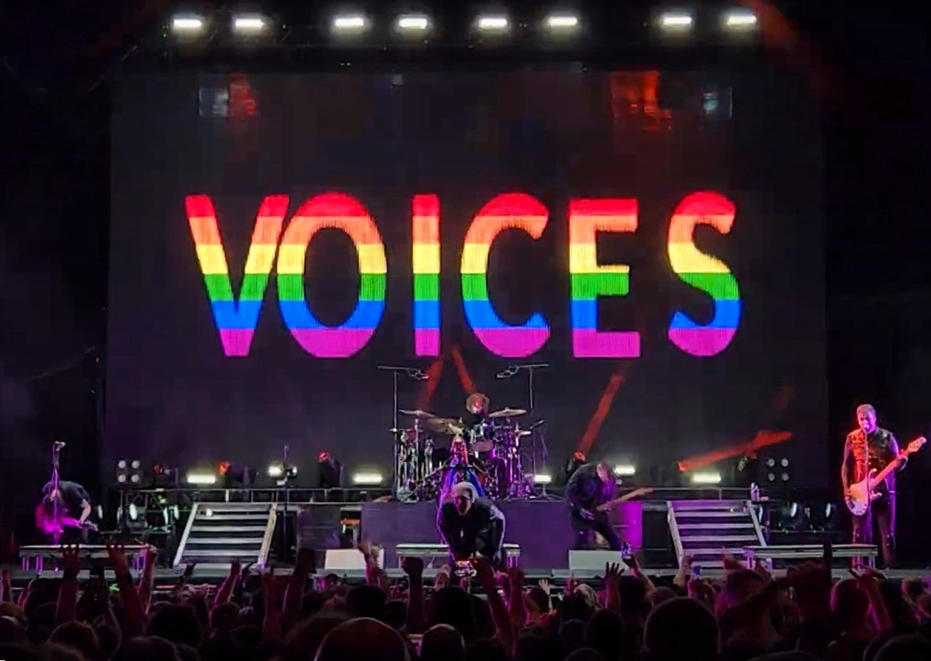 Motionless In White - Voices Live