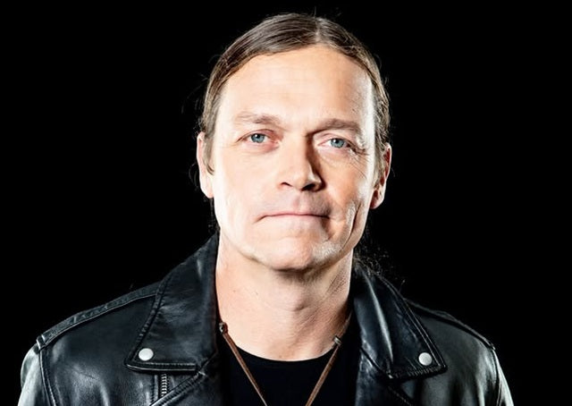 Brad Arnold Photo