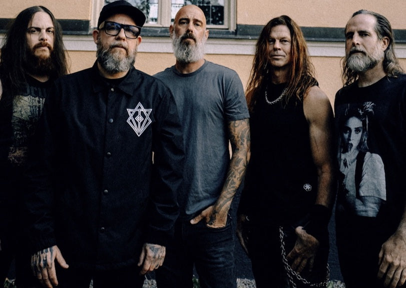 Fotografía promocional de la formación actual de In Flames durante el proceso de su decimoquinto álbum