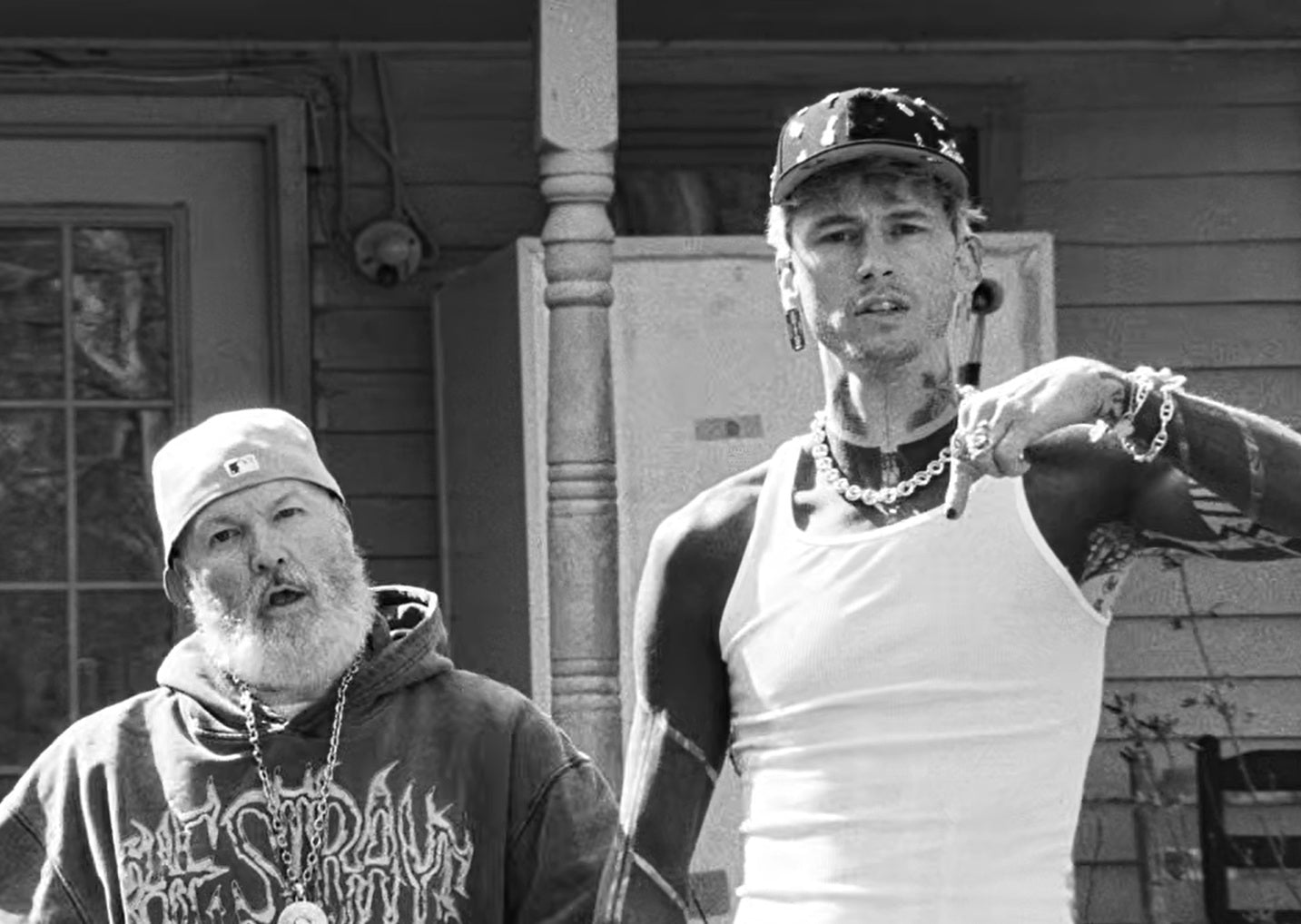 ☆MGK☆ Machine Gun Kelly zip-lines across stadium, smashes glass on his