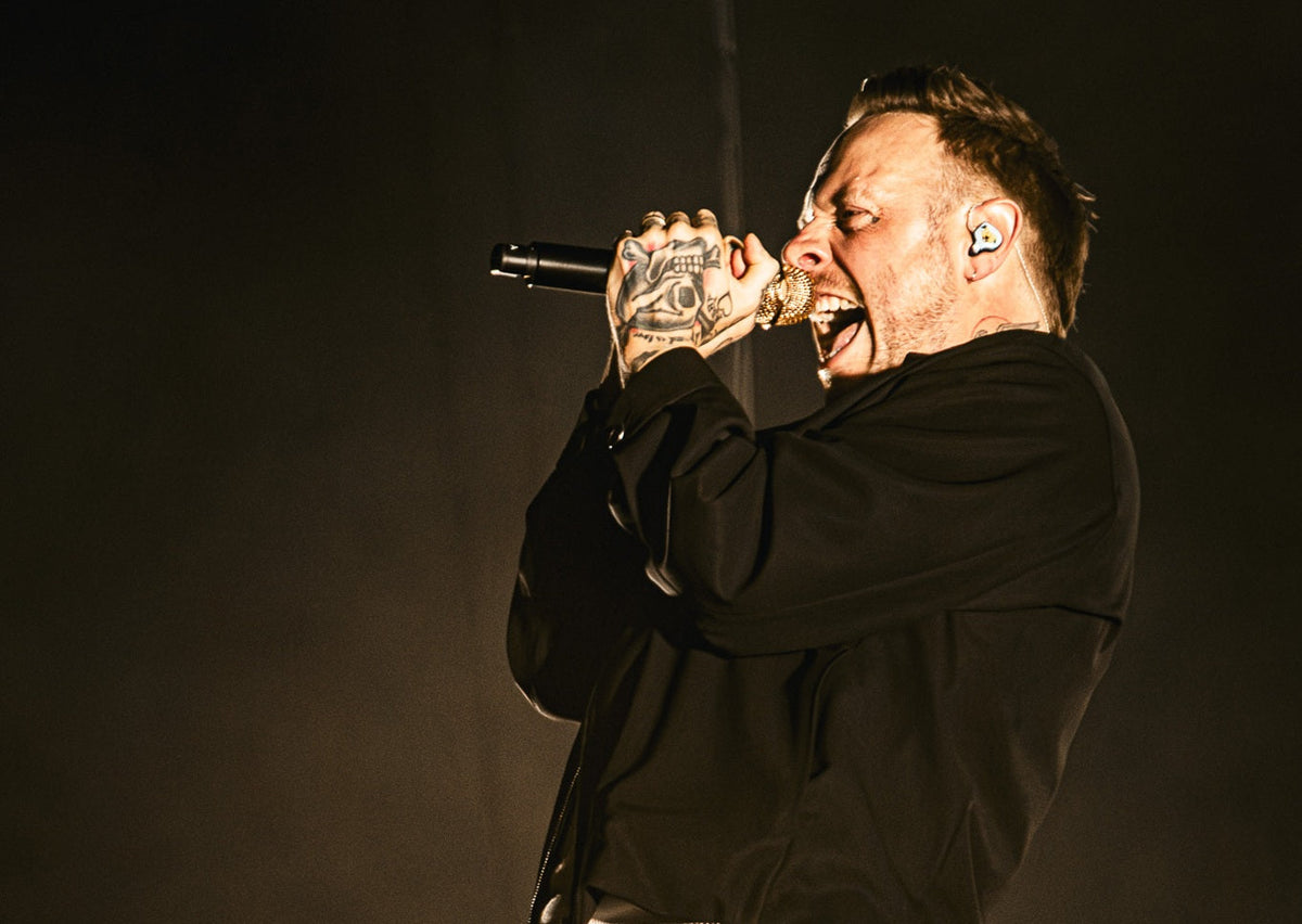 Sam Carter Live Photo
