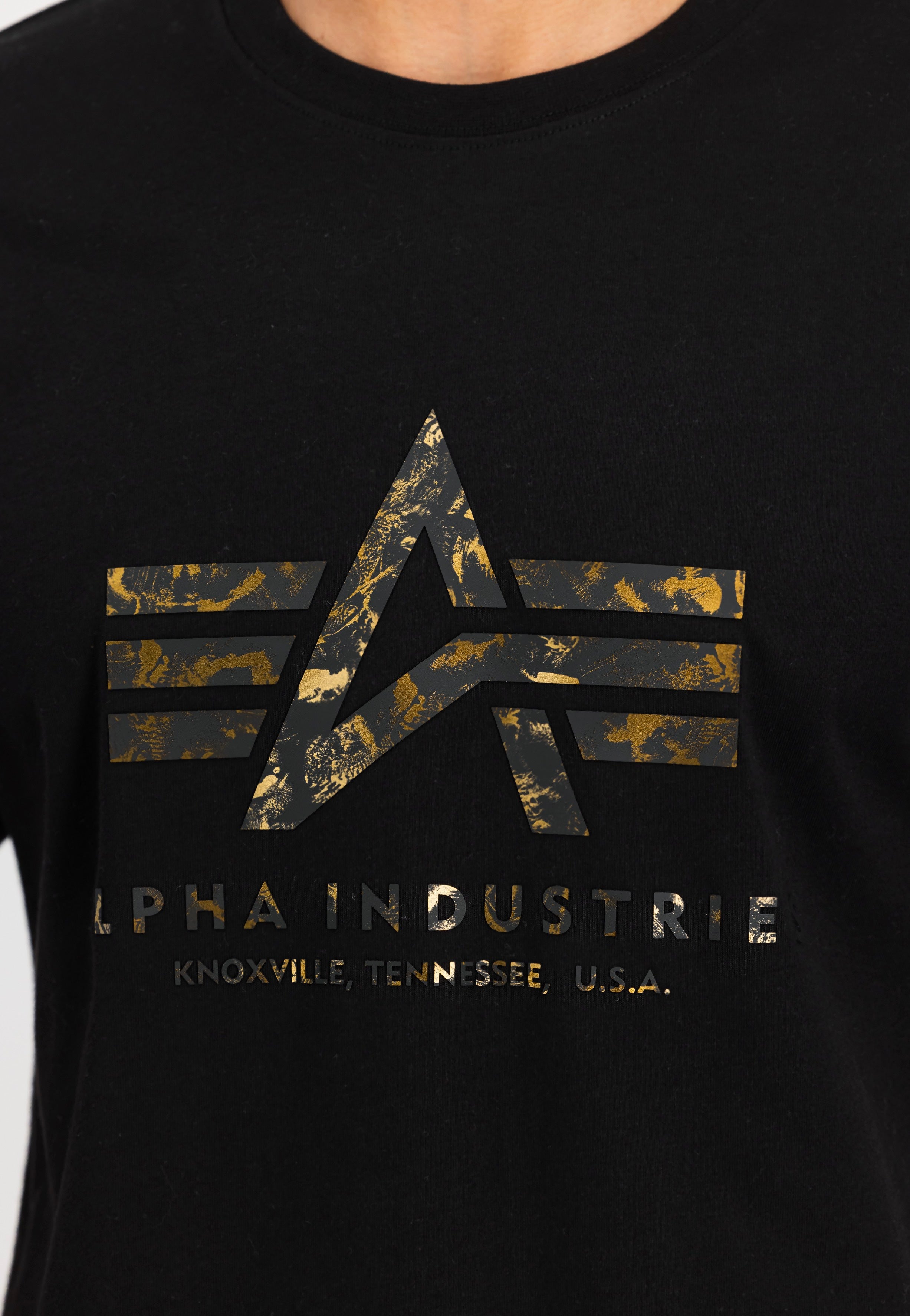 Alpha Industries - Basic Big Logo Effect Print Black - T-Shirt | Men-Image