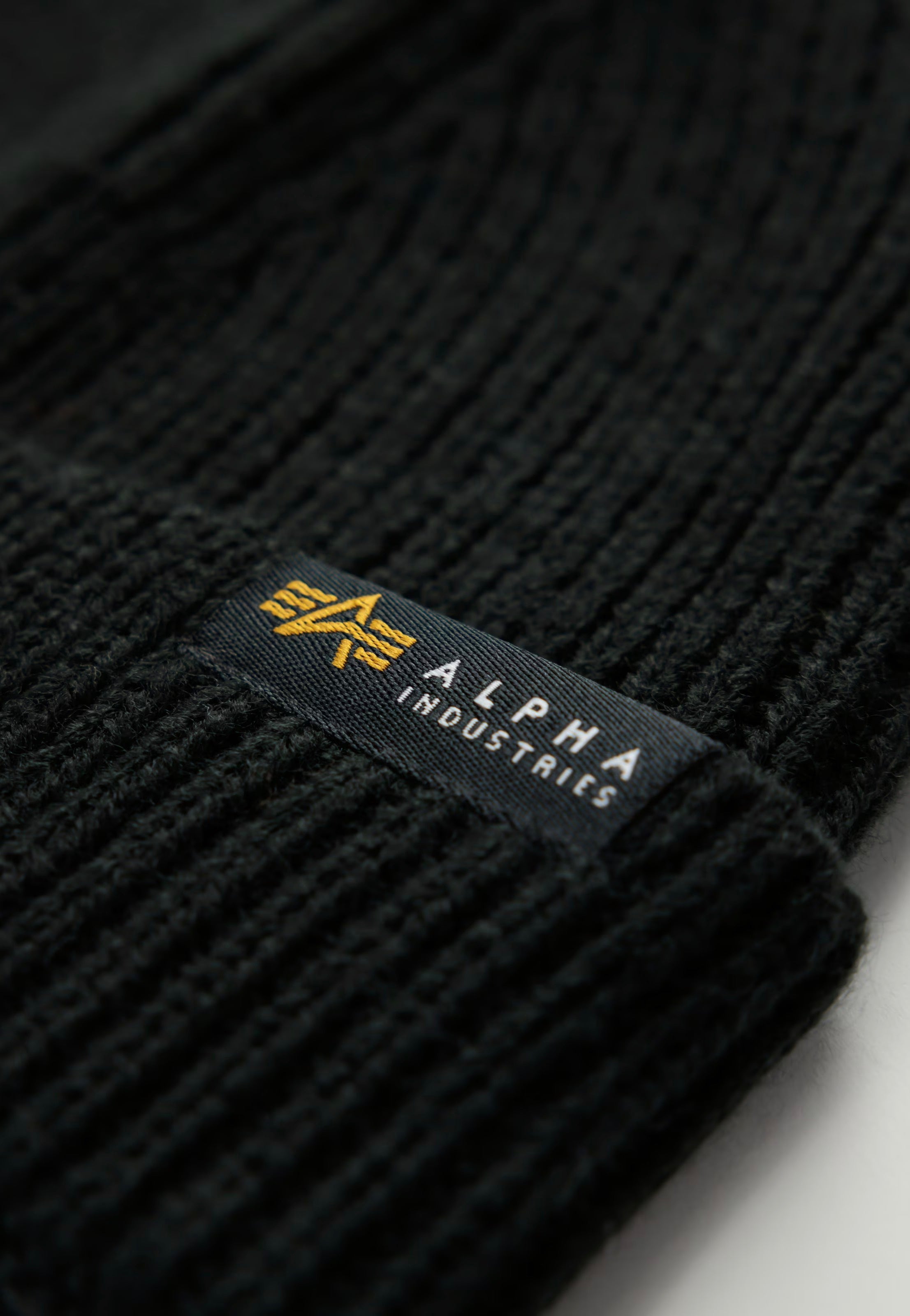 Alpha Industries - Dockers Black - Beanie | Neutral-Image