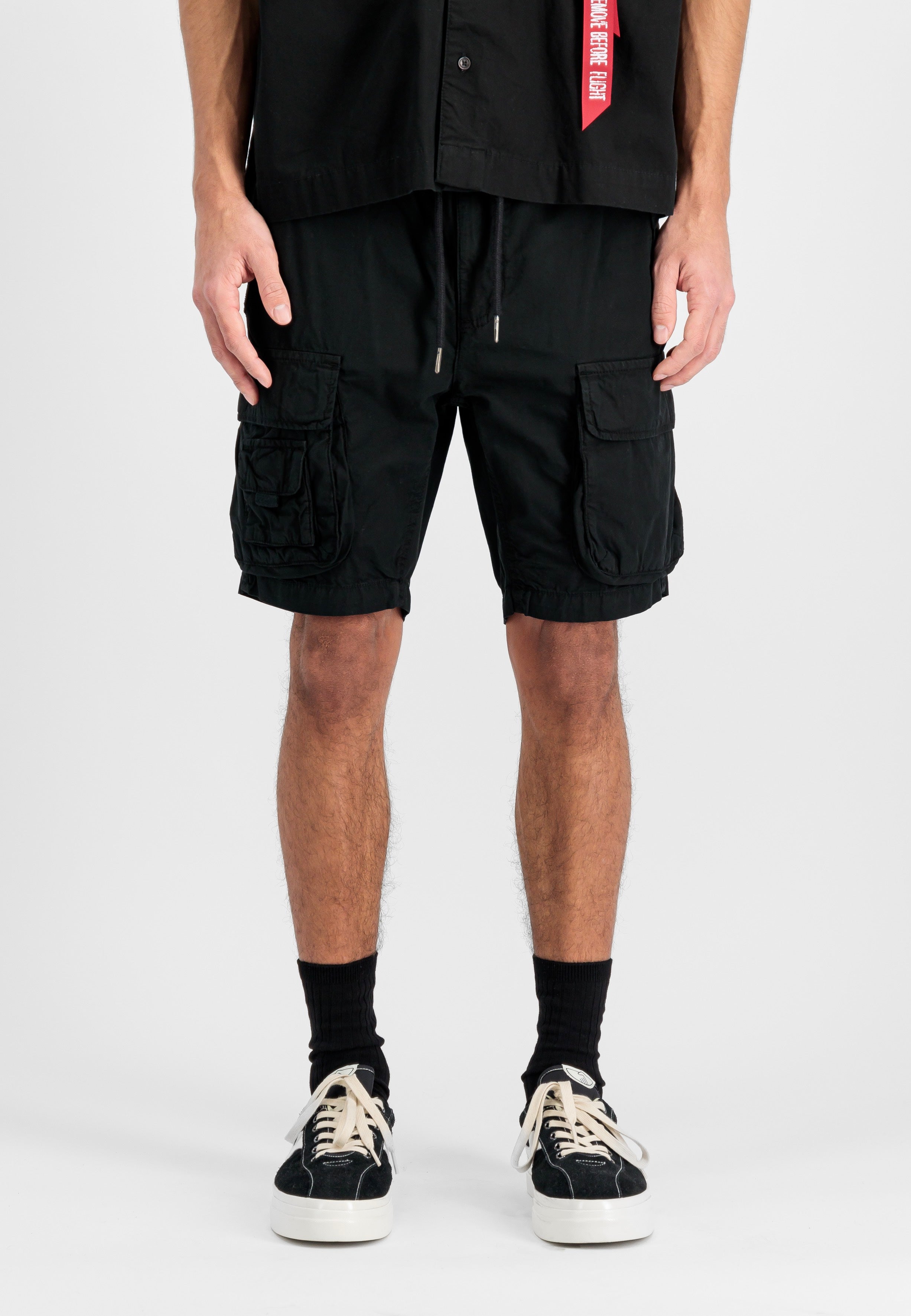 Alpha Industries - Aloha Safari Black - Shorts | Men-Image