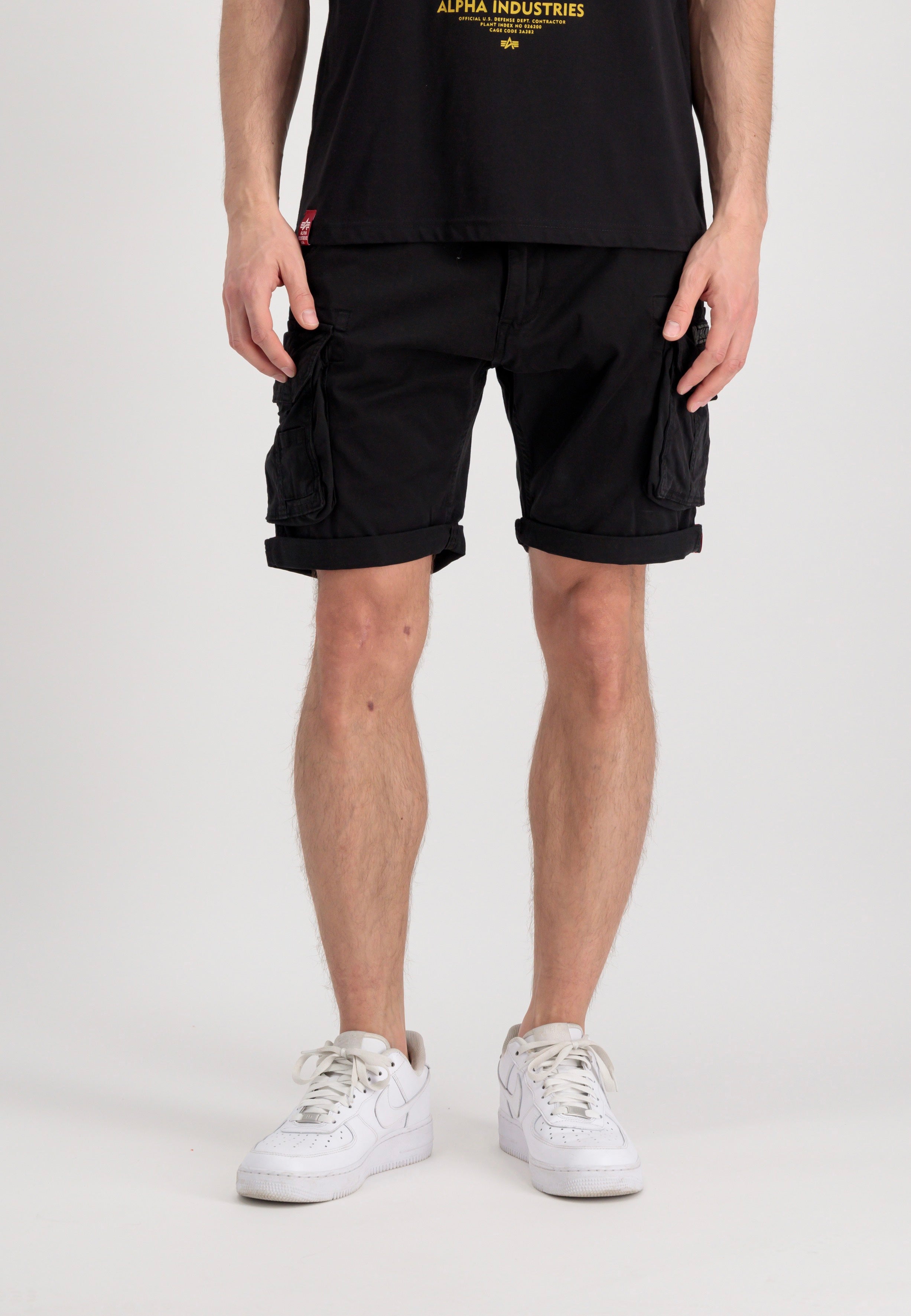 Alpha Industries - Crew Black - Shorts | Men-Image