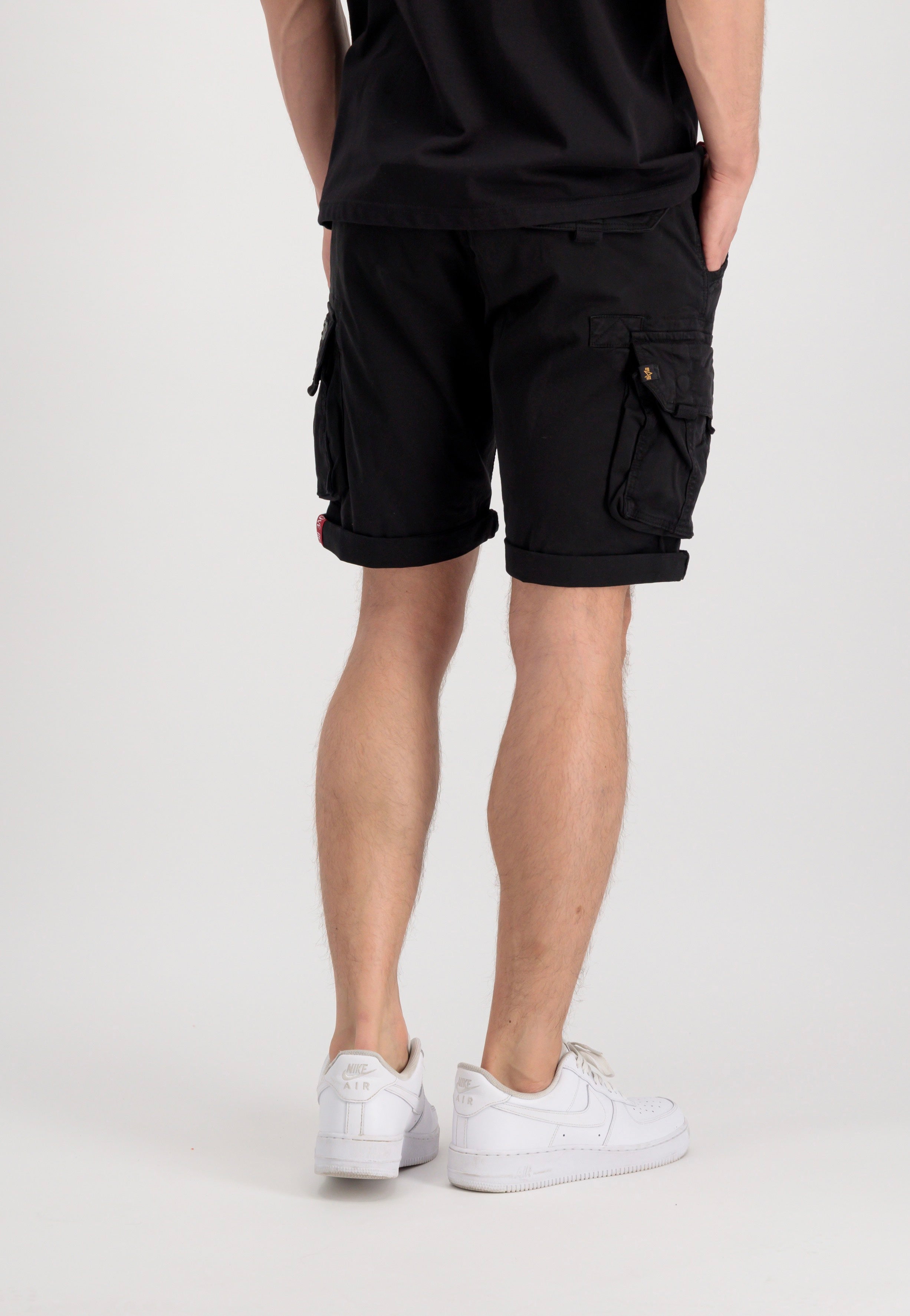 Alpha Industries - Crew Black - Shorts | Men-Image