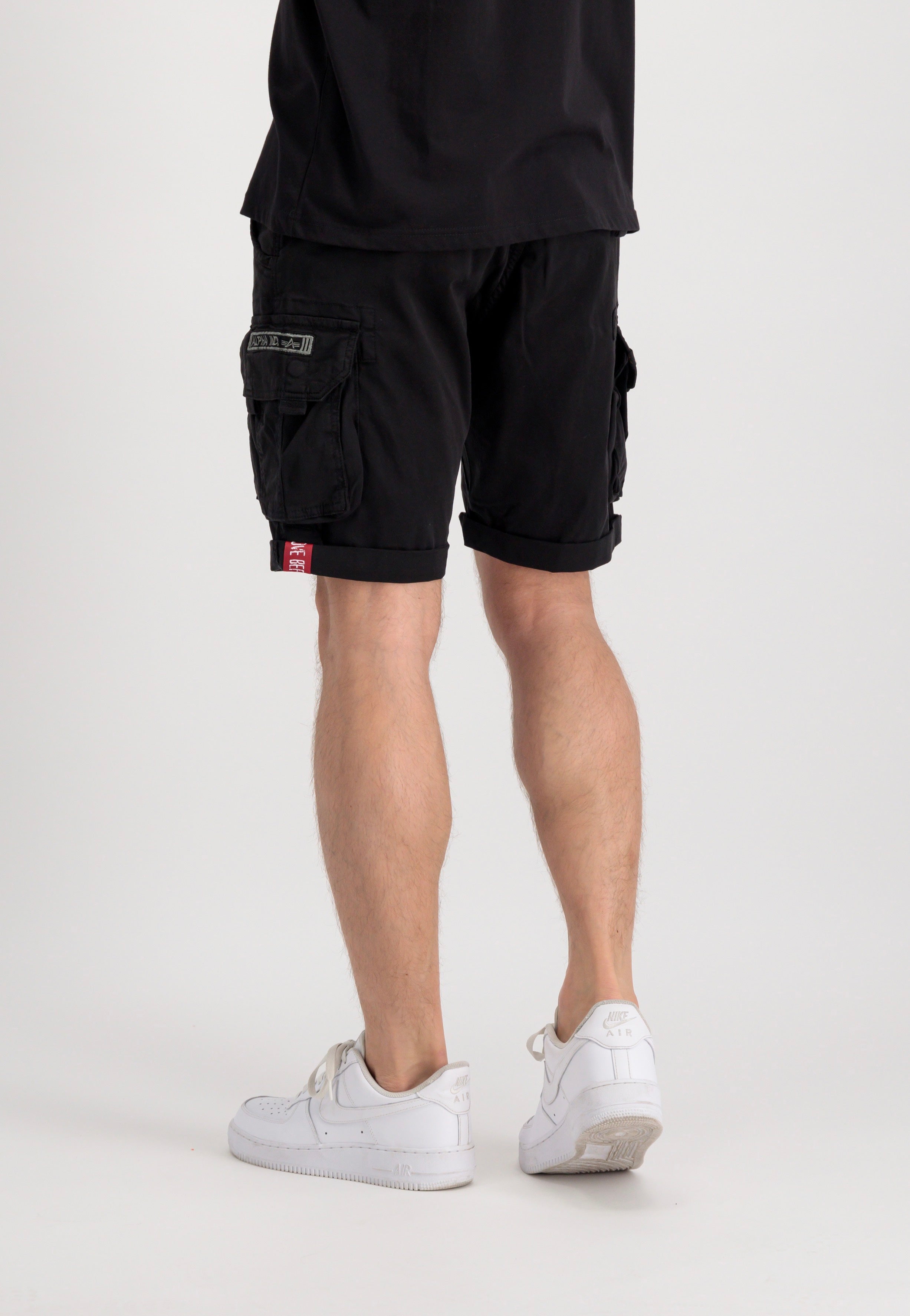 Alpha Industries - Crew Black - Shorts | Men-Image