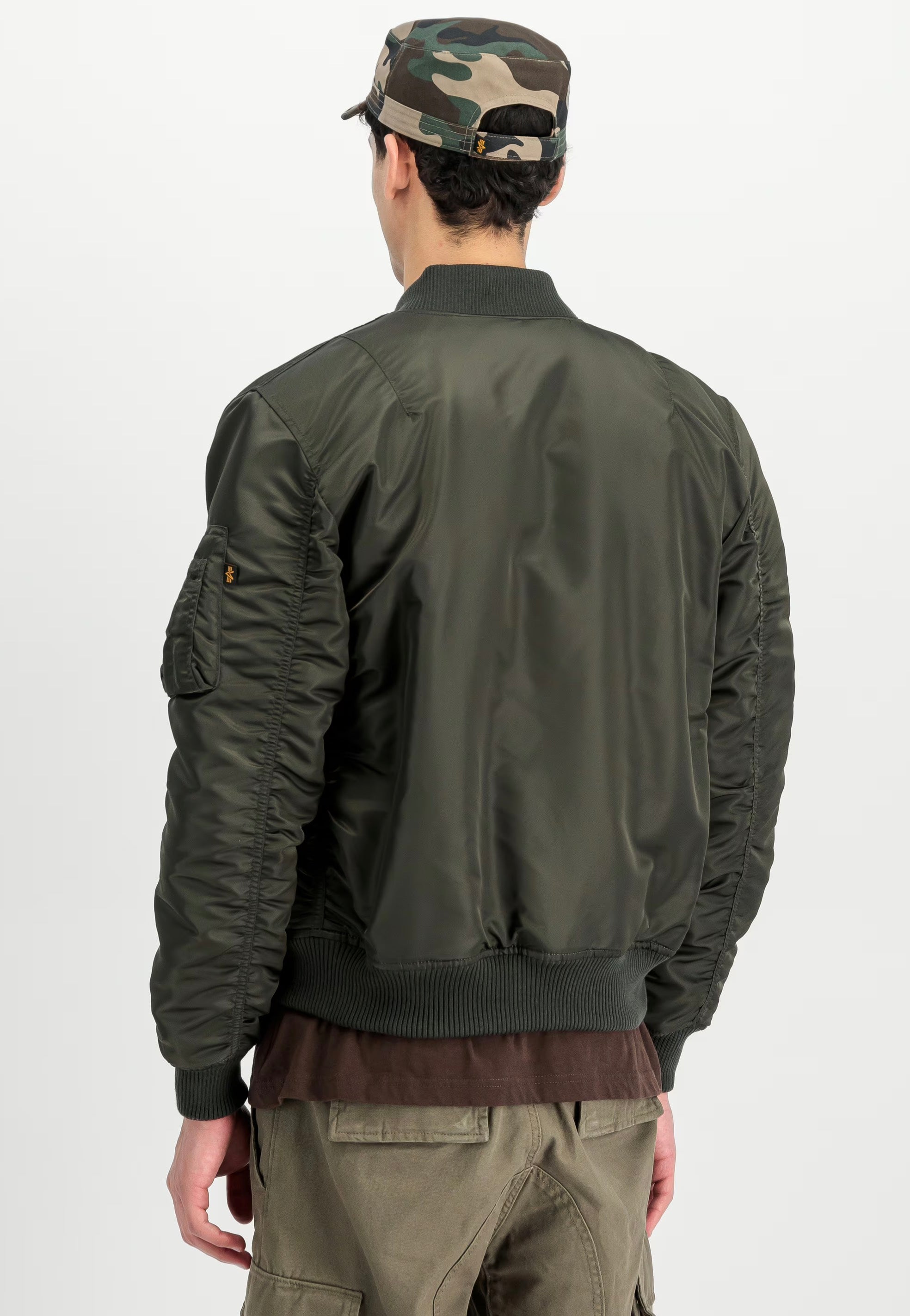 Alpha Industries - MA-1 VF Vintage Fit 59 Black Olive - Jacket | Men-Image