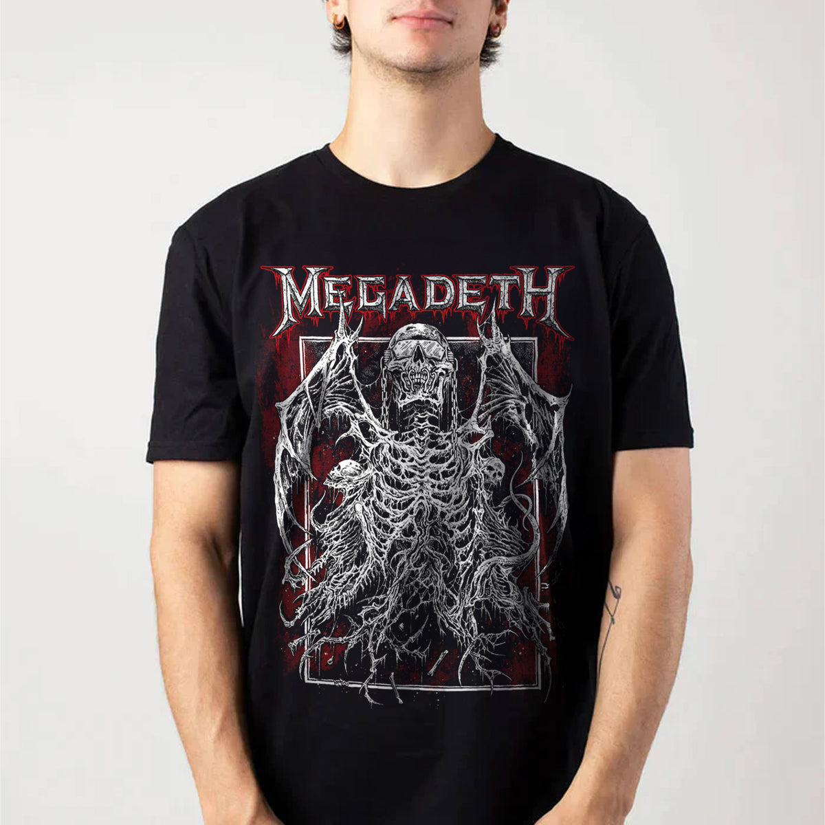 Megadeth Vic Rising Red - T-Shirt | Impericon