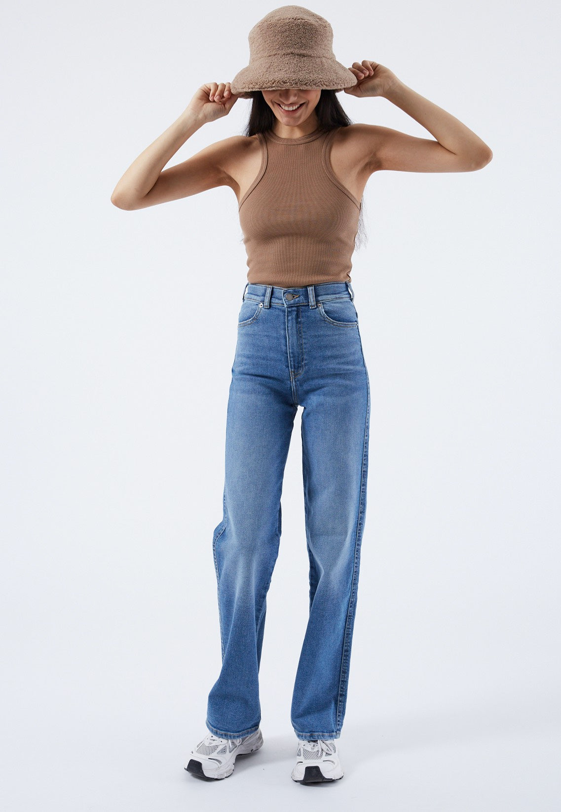 Dr. Denim - Moxy Straight Cape Sky Worn Hem - Jeans | Women-Image