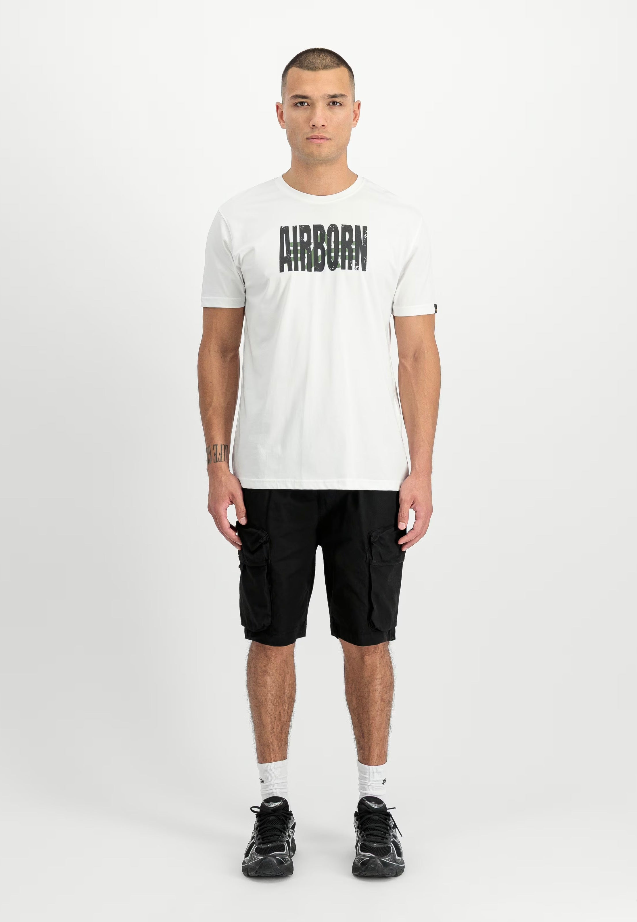 Alpha Industries - Division Black - Shorts | Men-Image