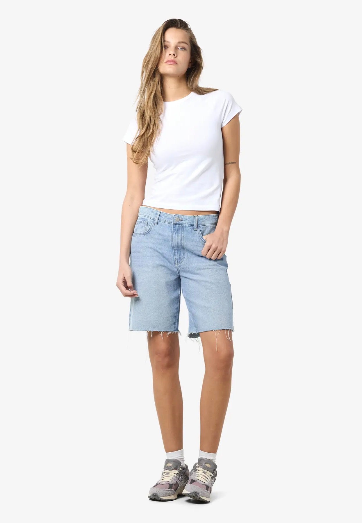 Noisy May - Holla Loose Light Blue Denim - Shorts | Women-Image