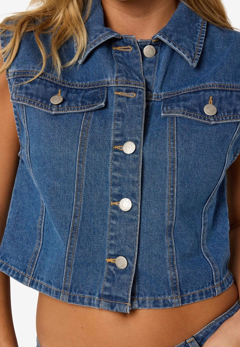 Noisy May - Robie Regular Crop Medium Blue Denim - Vest | Women-Image