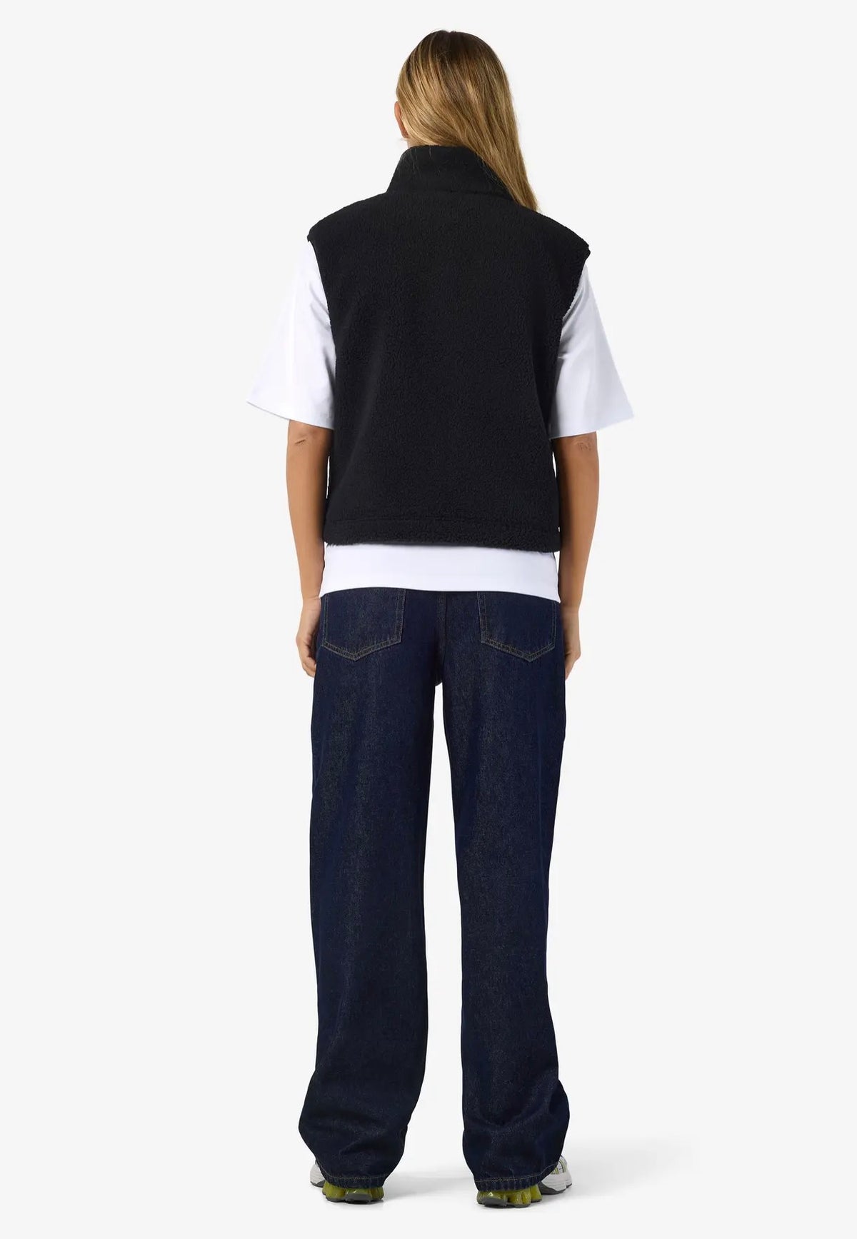Noisy May Masey Short Teddy Black Weste | Women-Image