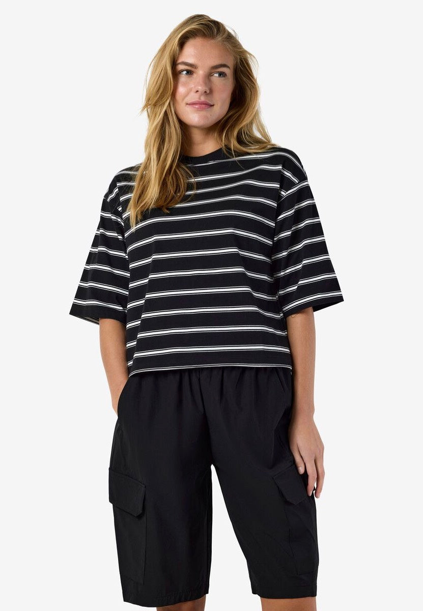 Noisy May - Ember  Stripe Black White - Top | Women-Image