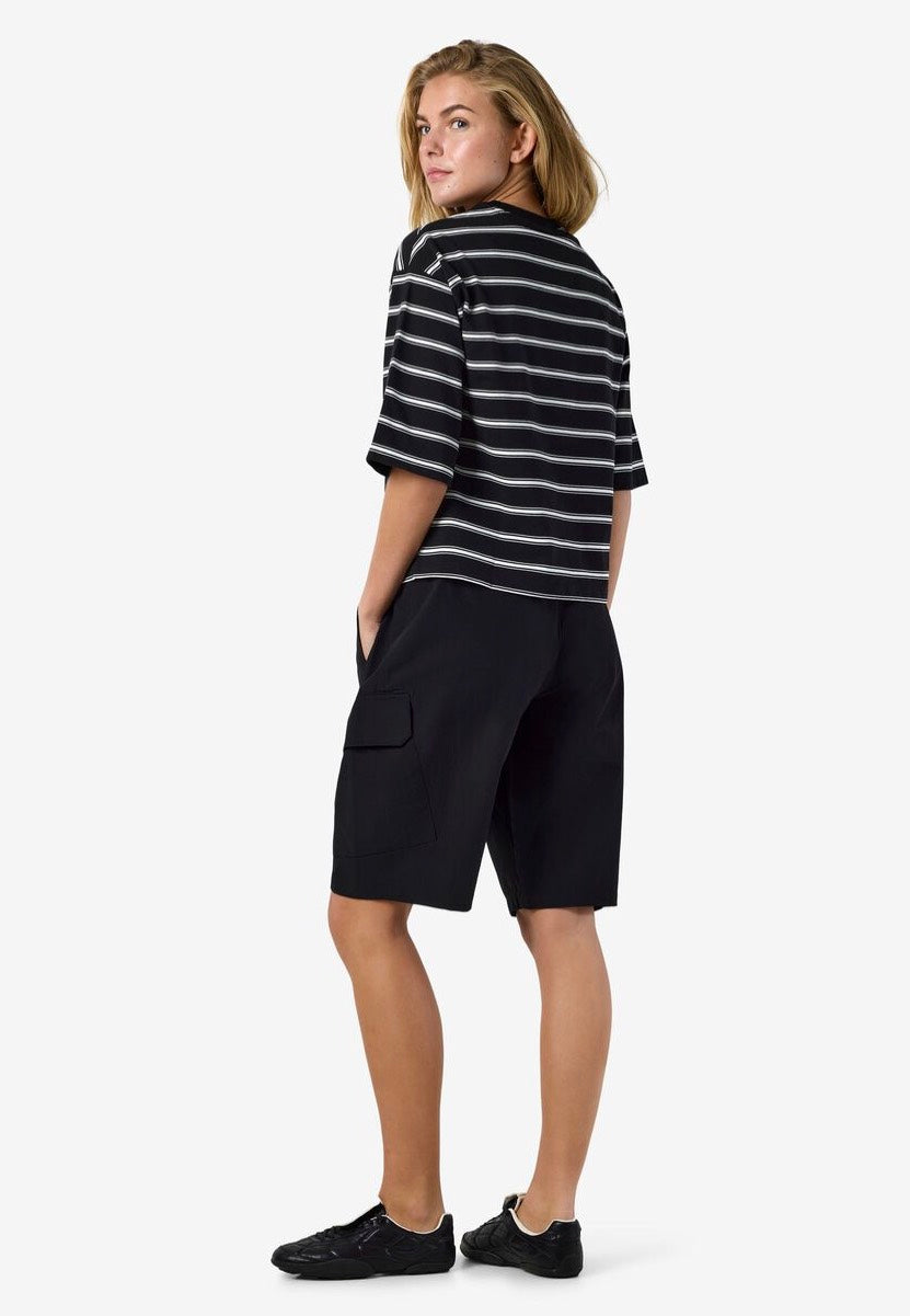 Noisy May - Ember  Stripe Black White - Top | Women-Image