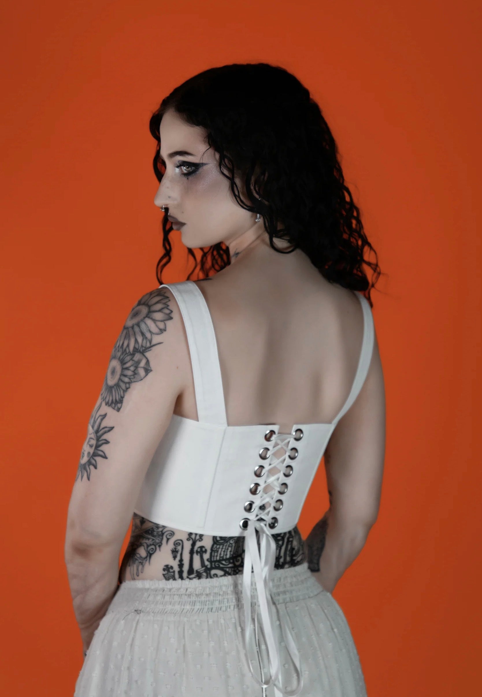 Lively Ghosts - Banshee White - Corset | Women-Image