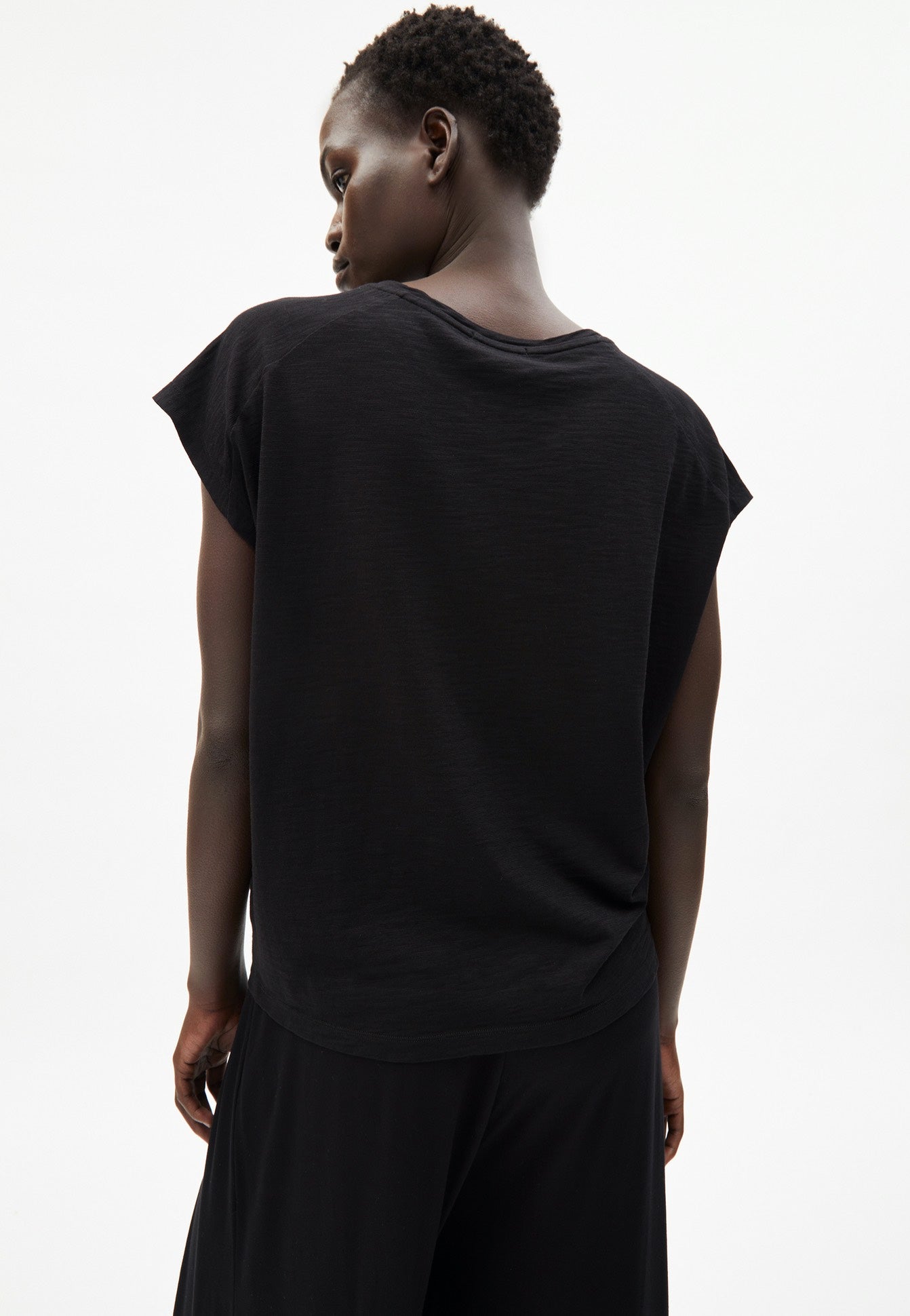 Armedangels - Oneliaa Black - T-Shirt | Women-Image