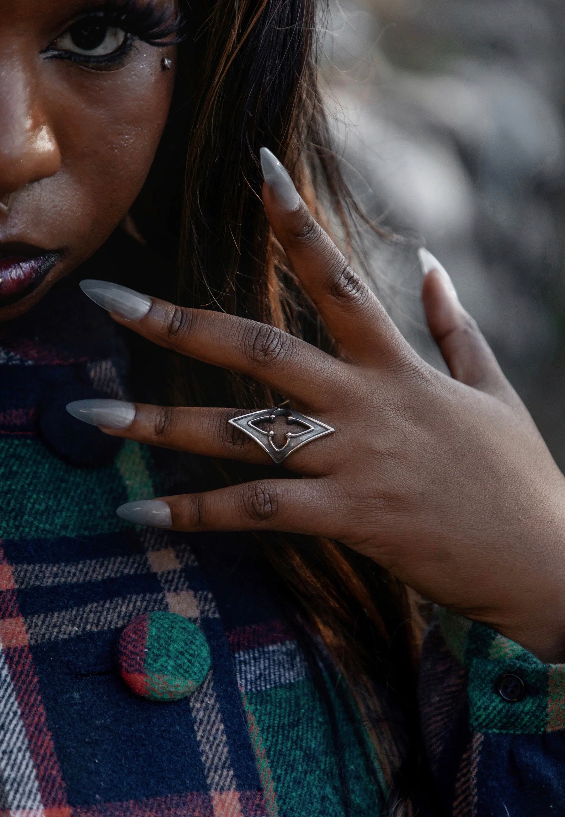 Lively Ghosts - Soulbound Silver - Ring | Neutral-Image