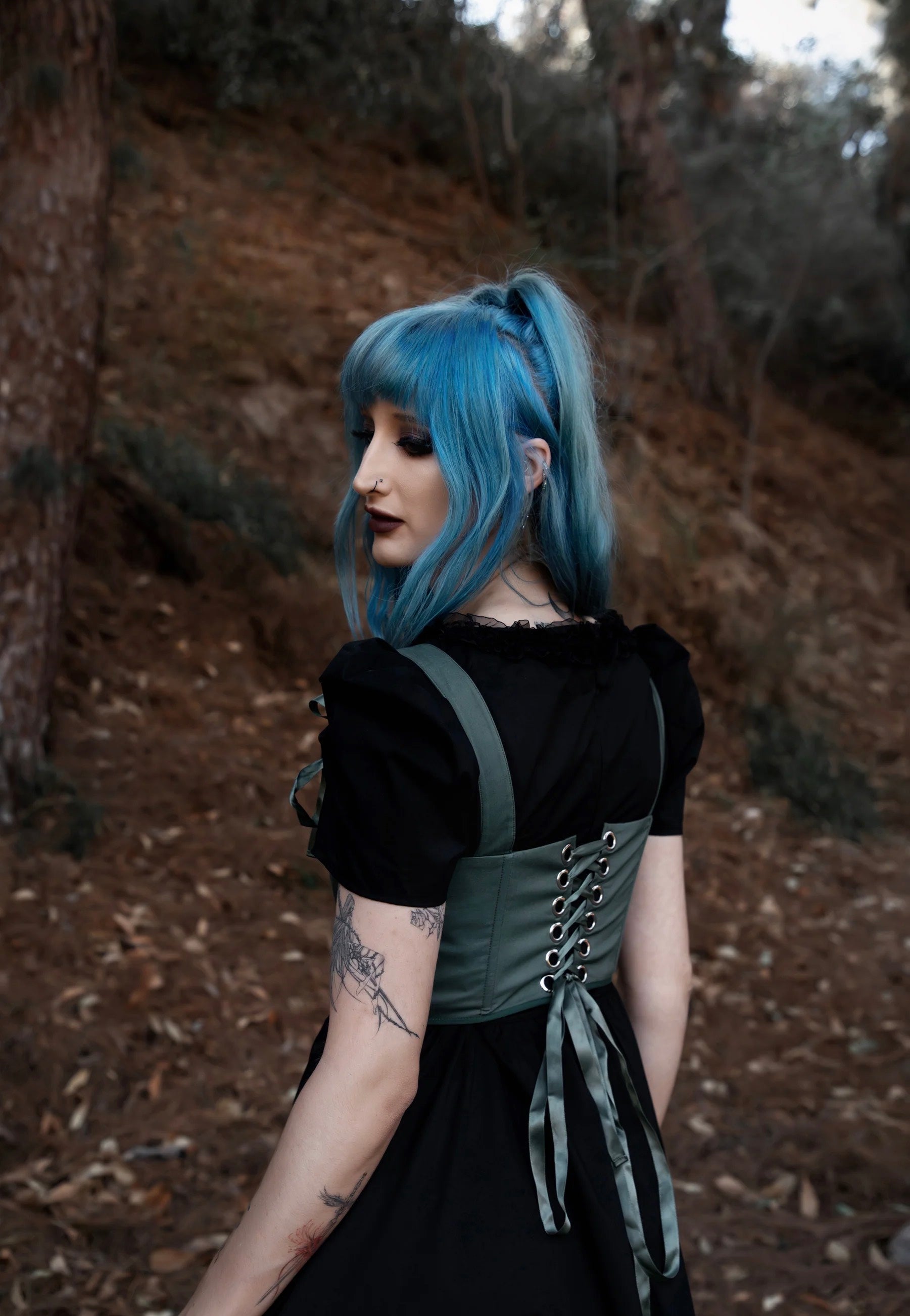 Lively Ghosts - Mossveil Green - Corset | Women-Image