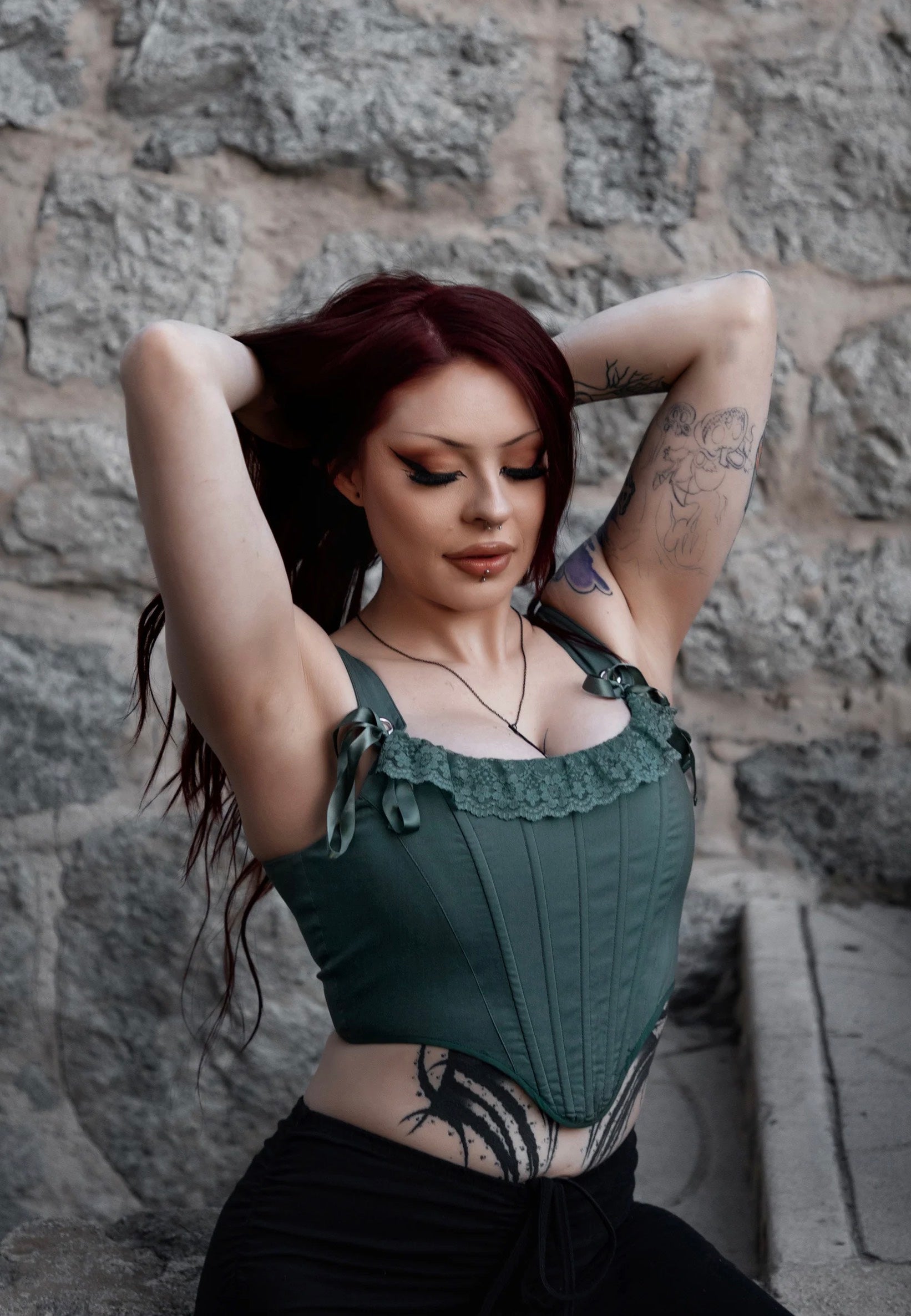 Lively Ghosts - Mossveil Green - Corset | Women-Image