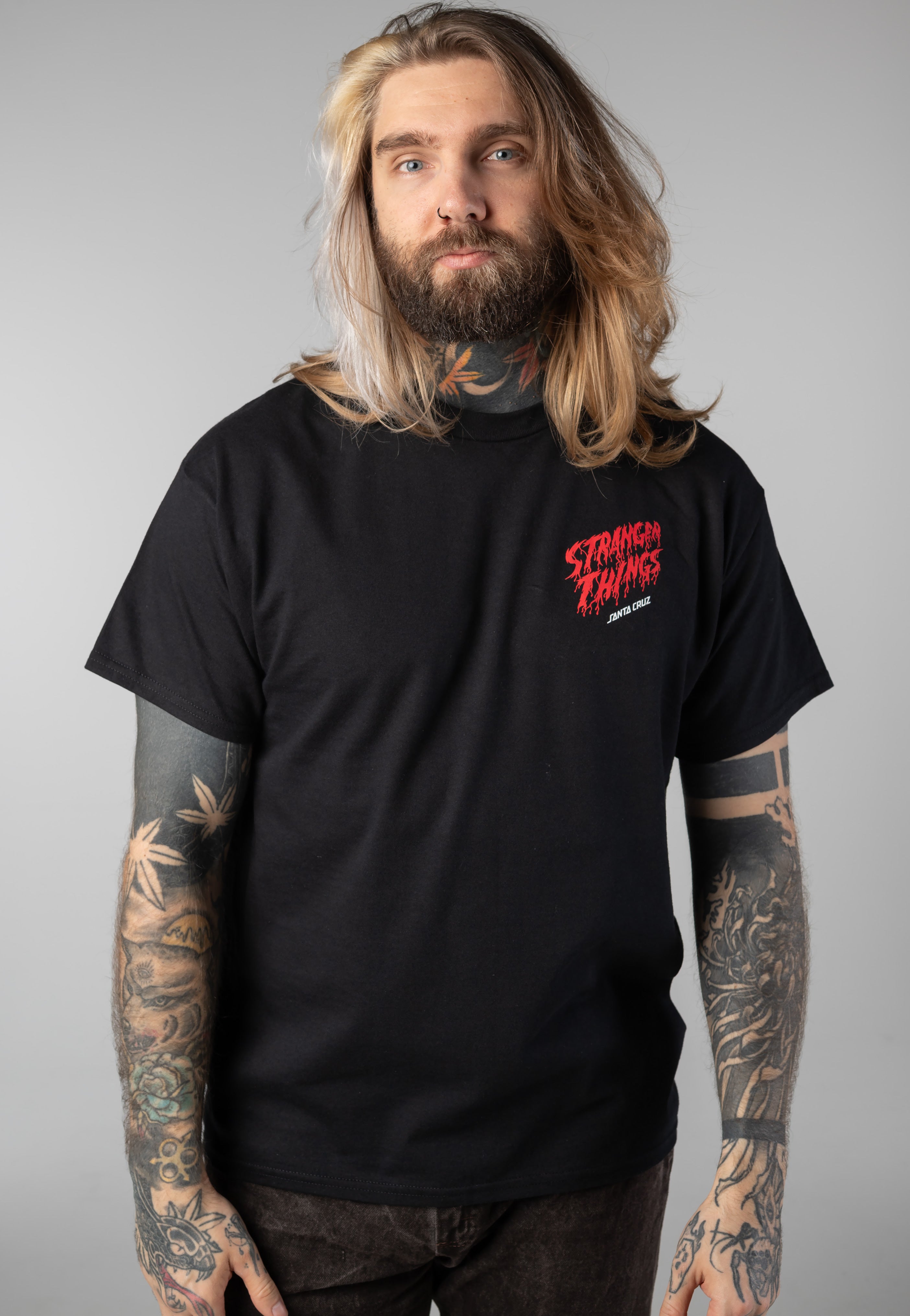 Santa Cruz x Stranger Things - Eddie Slasher Black - T-Shirt | Men-Image