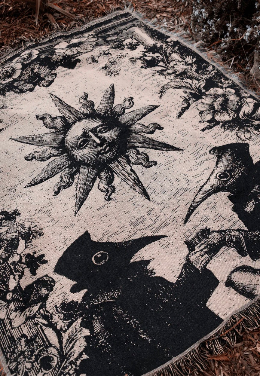 Lively Ghosts - Apothecary's Oathe Black/Beige - Tapestry | Neutral-Image