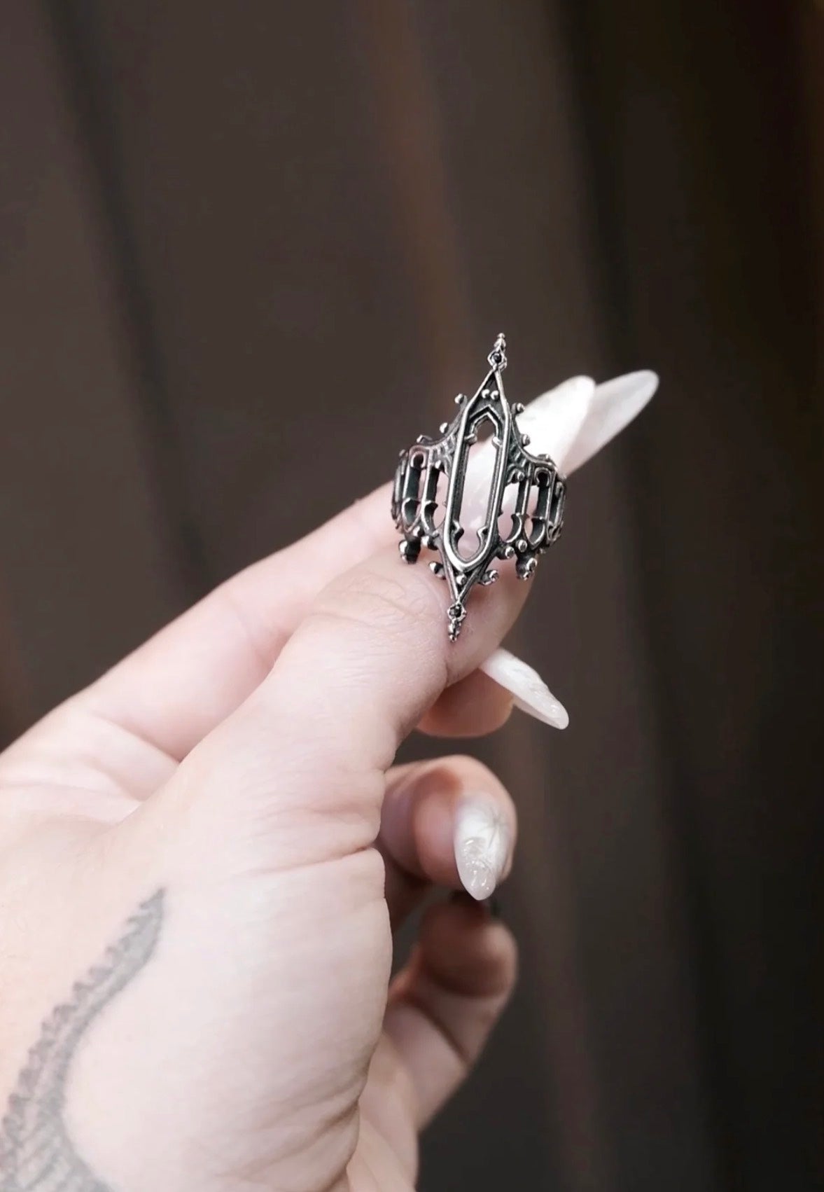 Lively Ghosts Grimlintel Silver Ring | Neutral-Image