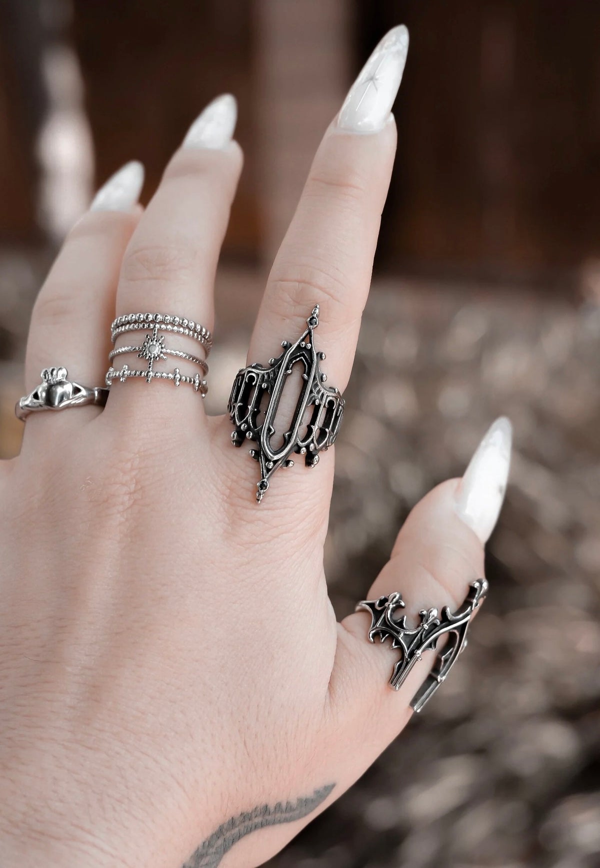 Lively Ghosts Grimlintel Silver Ring | Neutral-Image