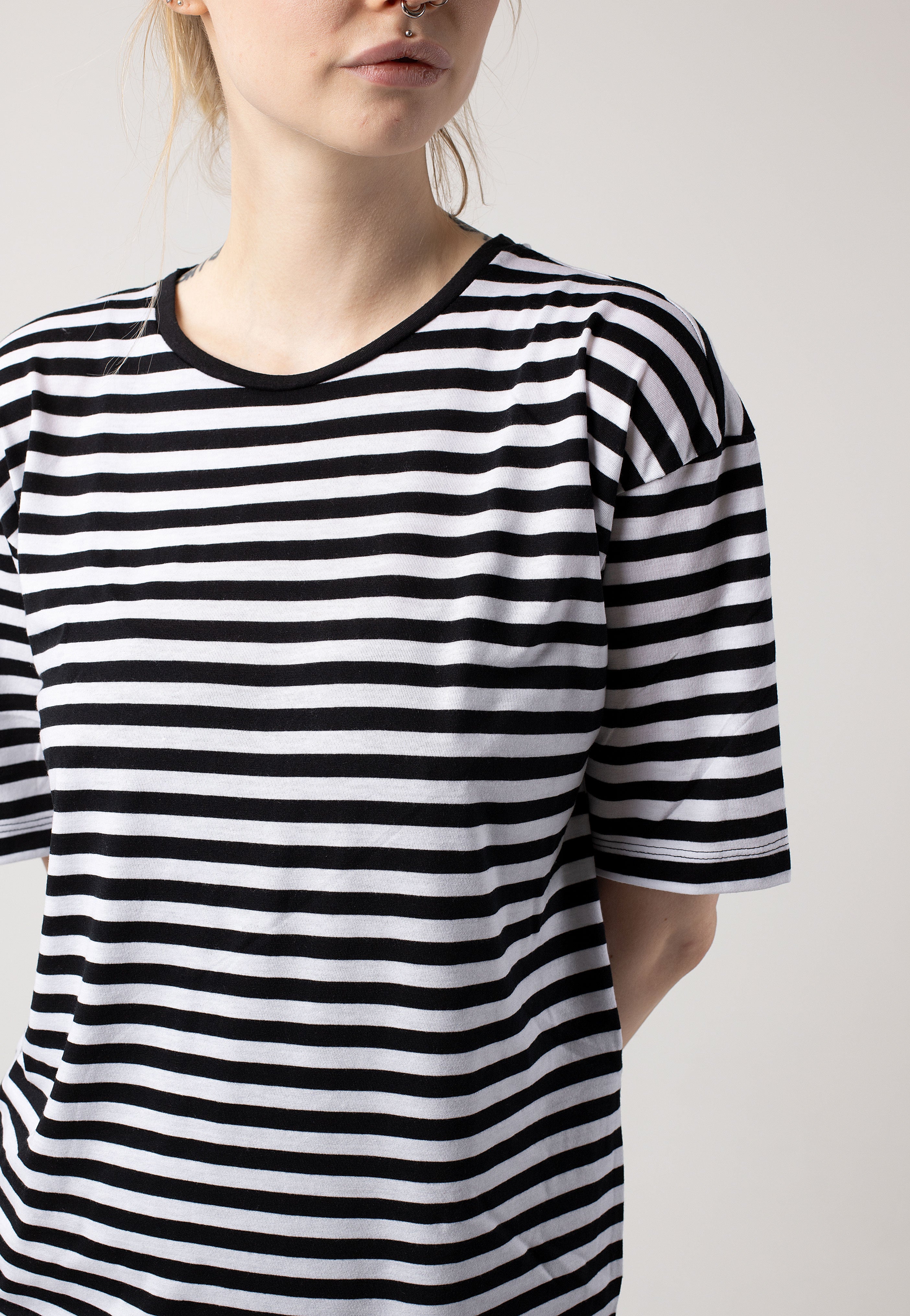 Noisy May - Mayden 2/4 Long Black/Bright White - Dress | Women-Image