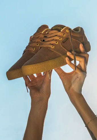Etnies - Barge LS Premium Brown/Beige/Gum - Shoes | Men-Image