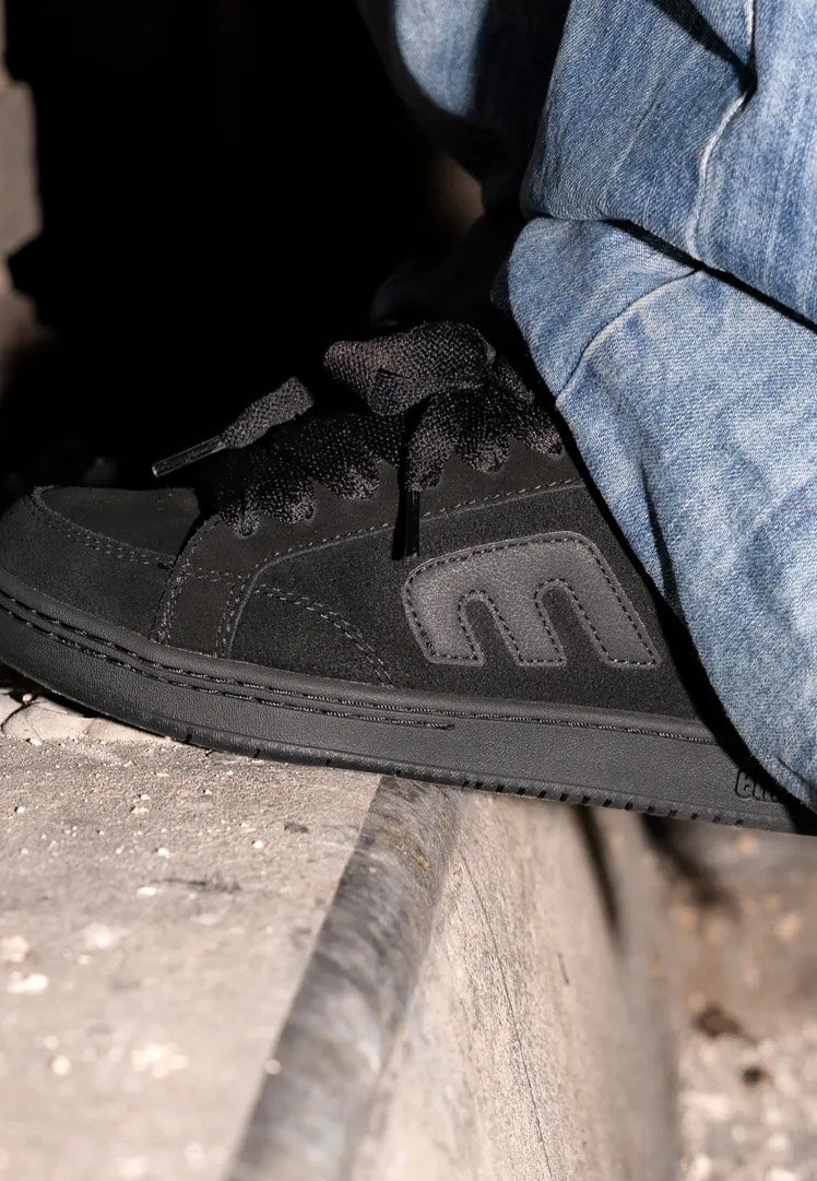 Etnies Kingpin 2k Black/Black/Black Boty | Men-Image
