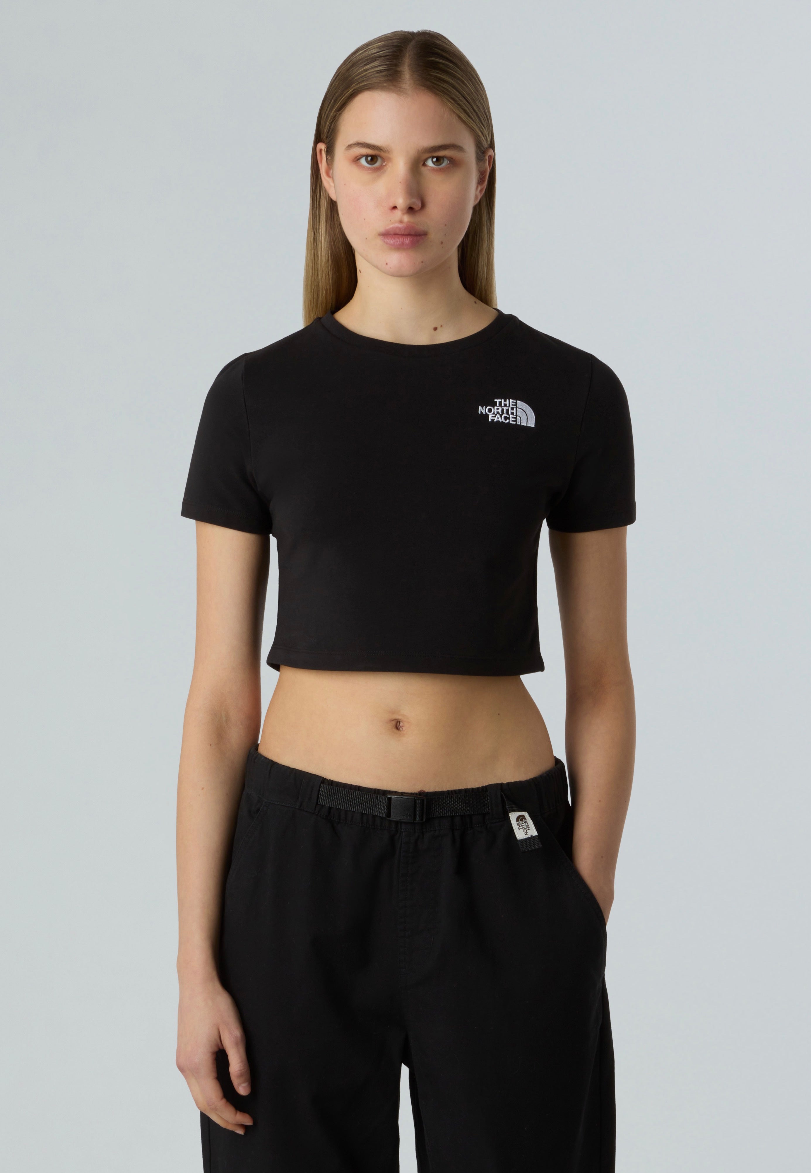 The North Face - Essential Cropped TNF Black - T-Shirt | Women-Image
