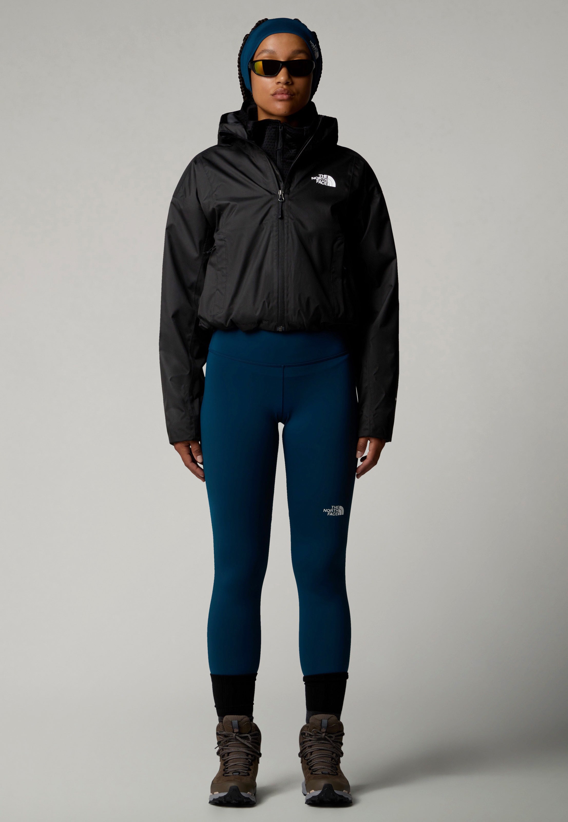 The North Face - Cropped Quest TNF Black - Jacket | Women-Image