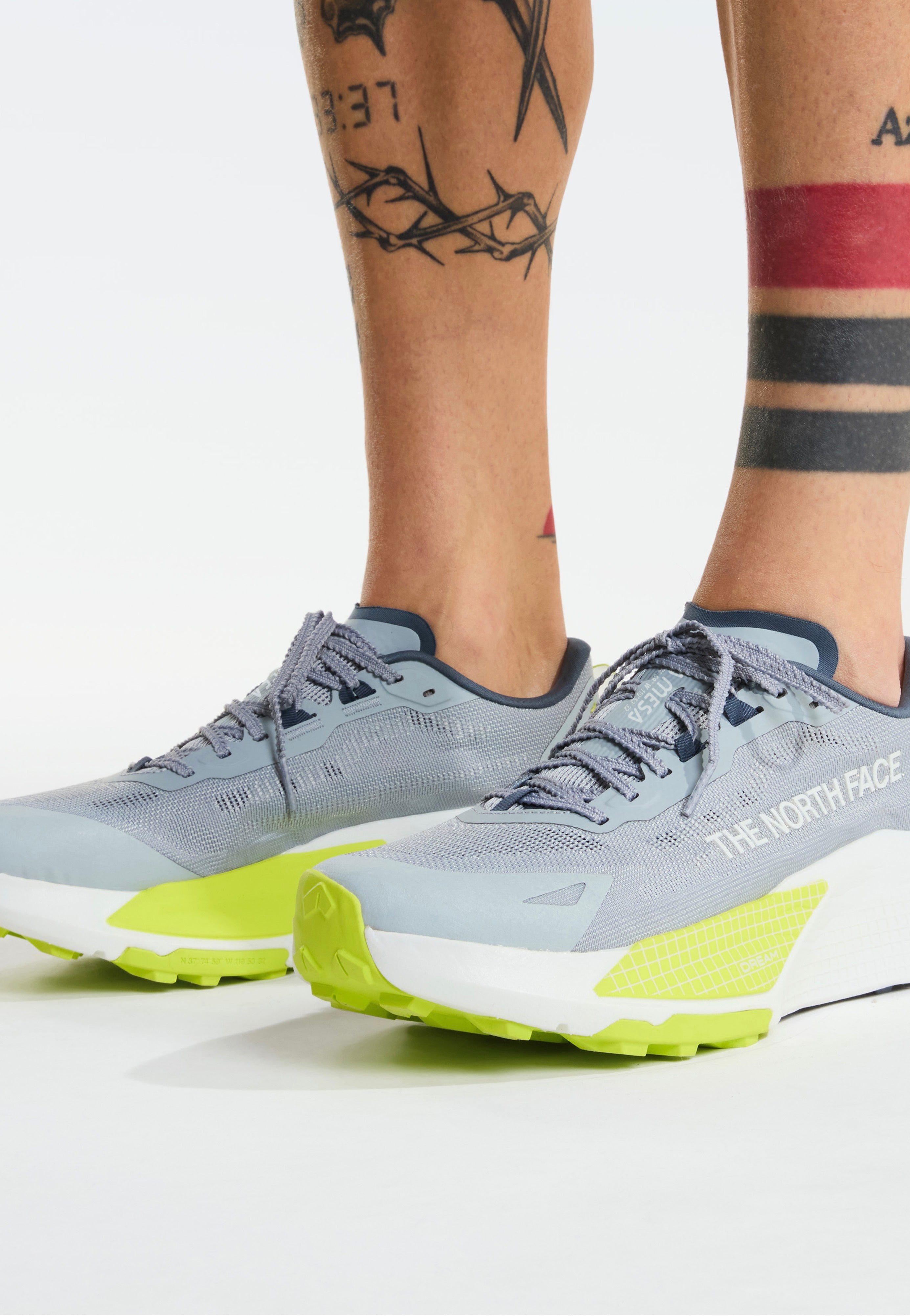 The North Face - Altamesa 500 V2 Frost Grey/Fizz Lime - Shoes | Men-Image