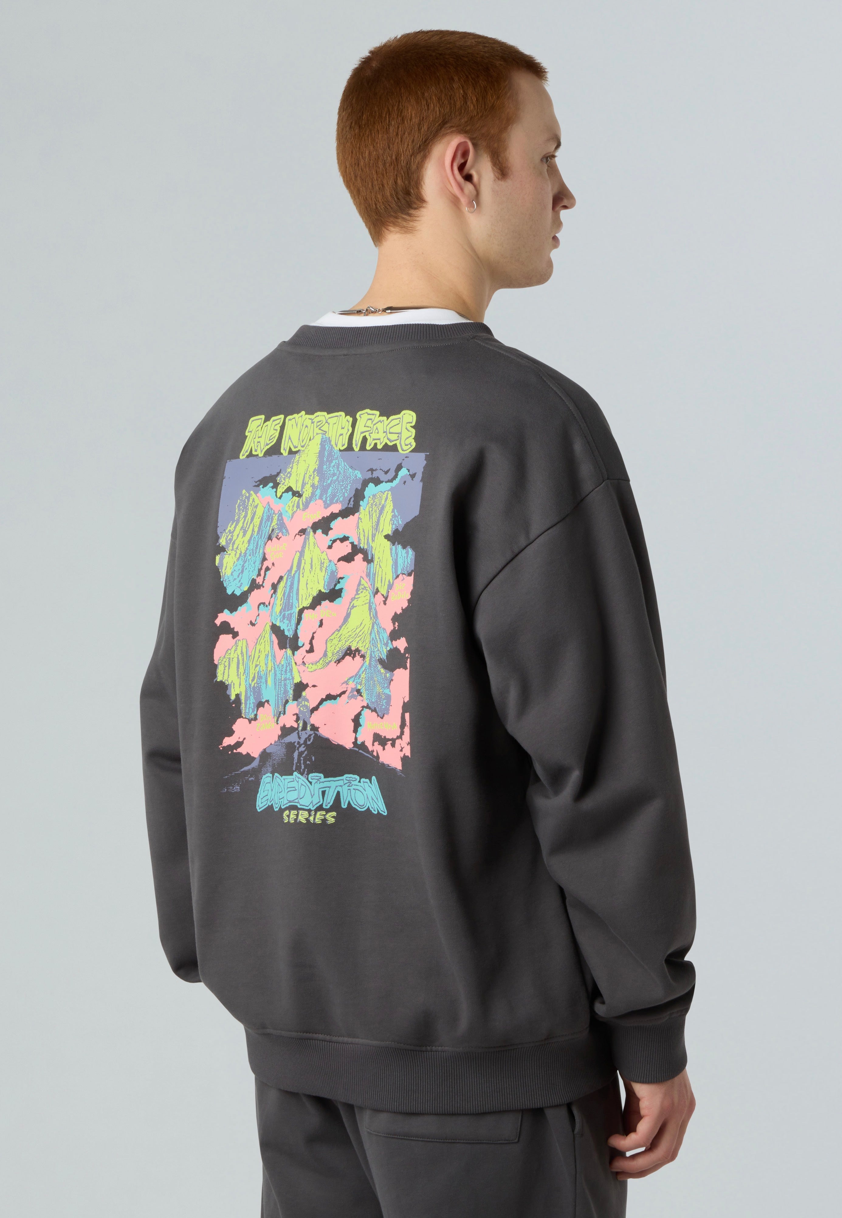 The North Face - Expedition Celebration Oversized Anthracite Grey - Sweater | Men-Image