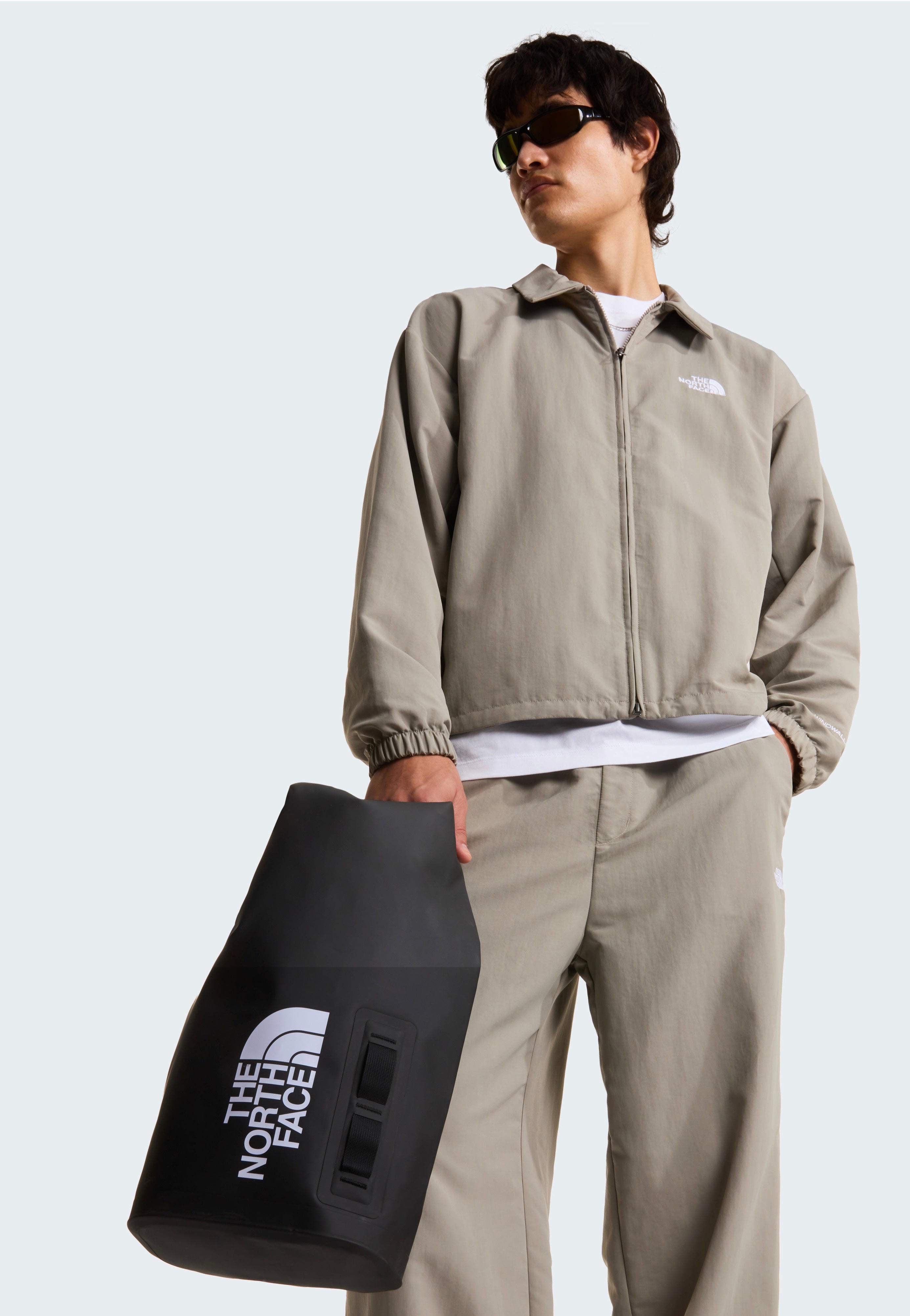 The North Face - Base Camp Dry Bag 12L TNF Black/TNF White - Bag | Neutral-Image