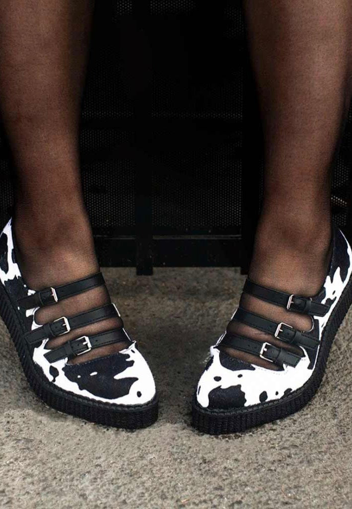 T.U.K. - Pointed Sandal 3 Buckle Black/White Cow Print Hair - Girl Shoes | Women-Image