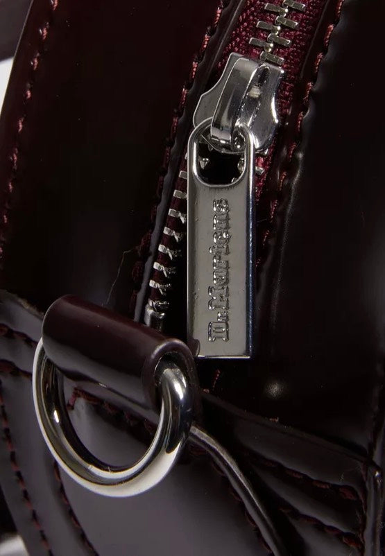 Dr. Martens - Heart Cherry Red Oxford - Bag | Neutral-Image