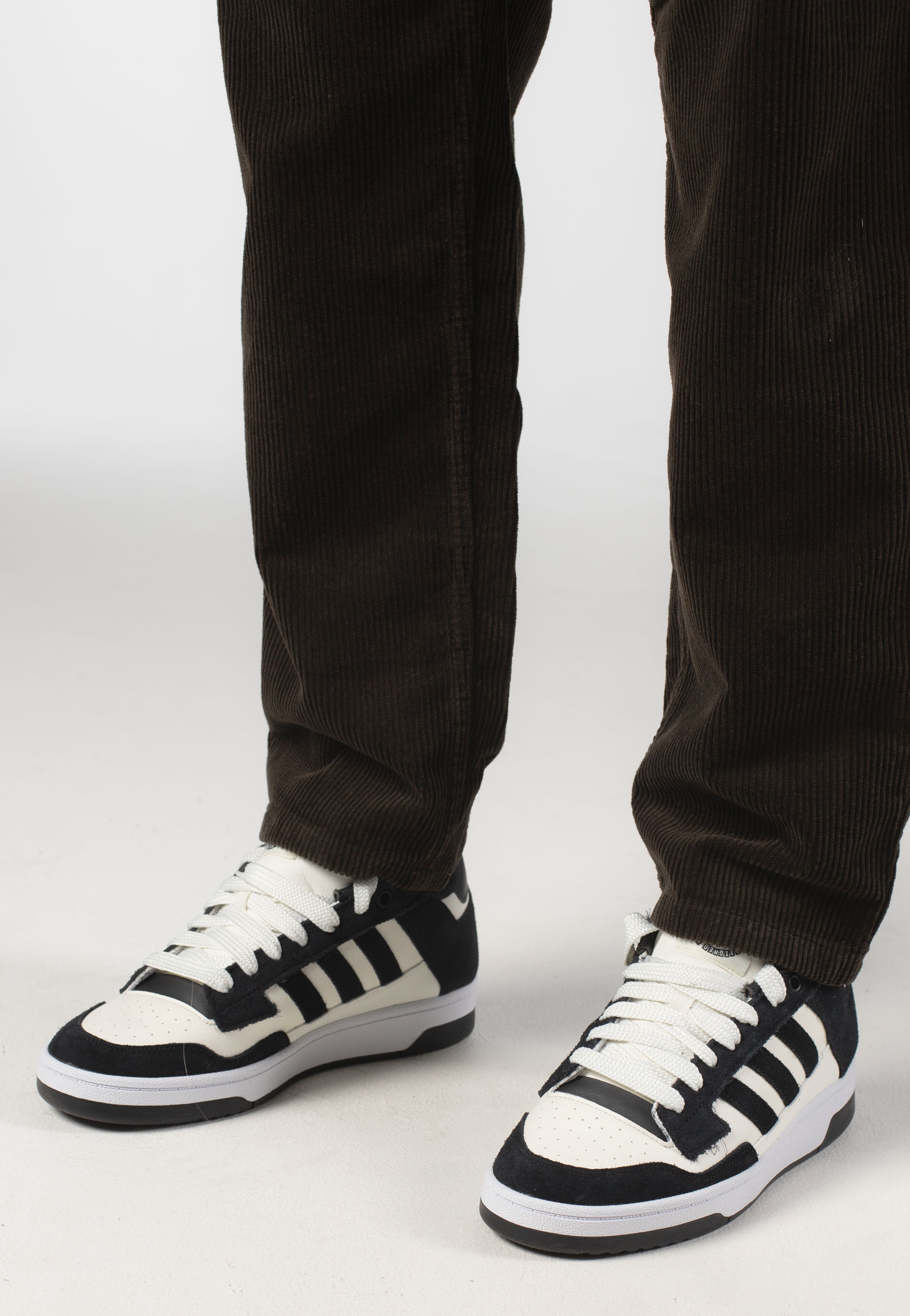 Adidas - Rapid Court Low Cblack/Clowhi/Ftwwht - Shoes | Men-Image