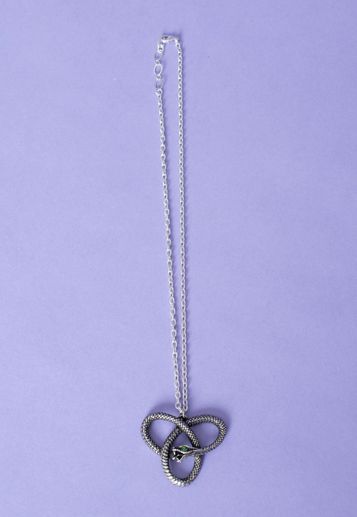Alchemy England Eve's Triquetra Silver Náhrdelník | Neutral-Image