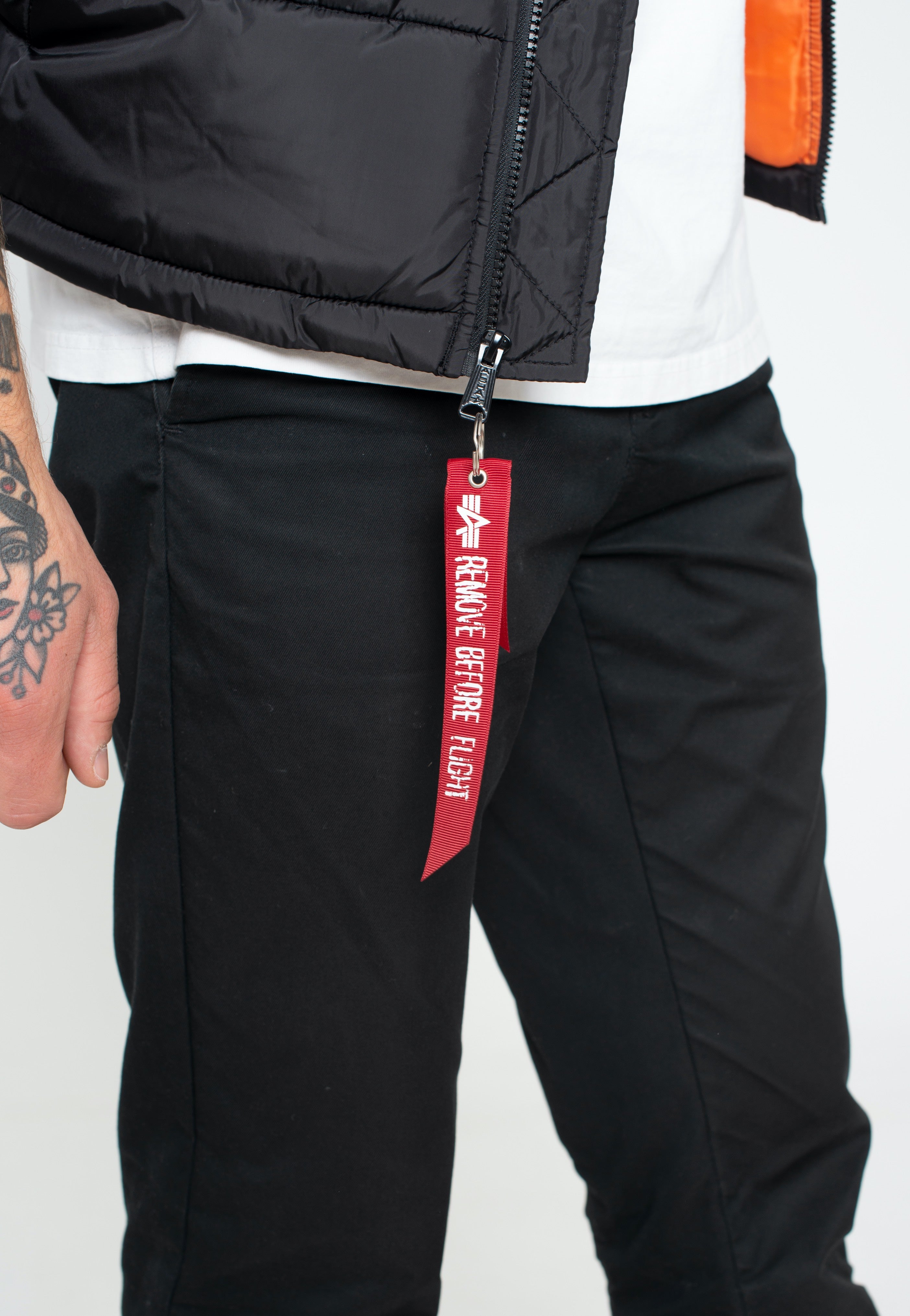Alpha Industries - Hooded Puffer FD Black - Vest | Men-Image