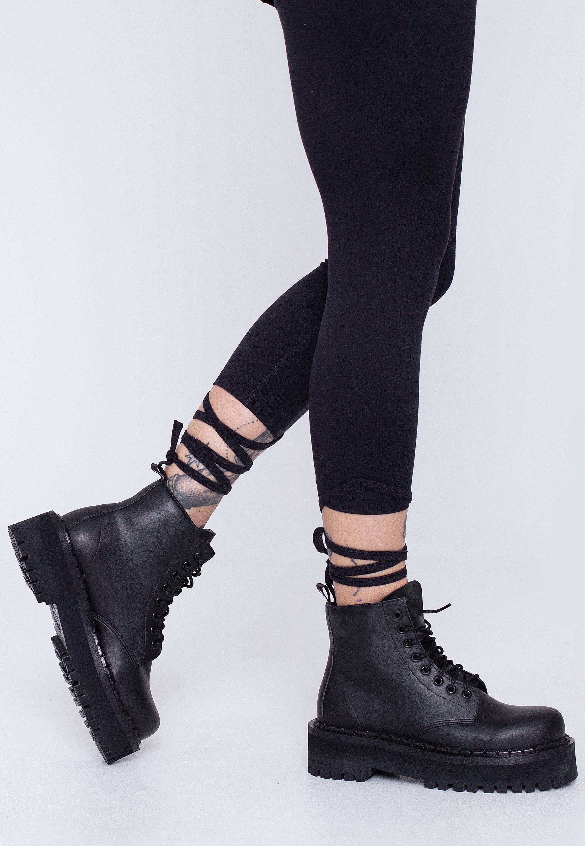 Altercore - 653 Vegan Black - Girl Shoes | Impericon