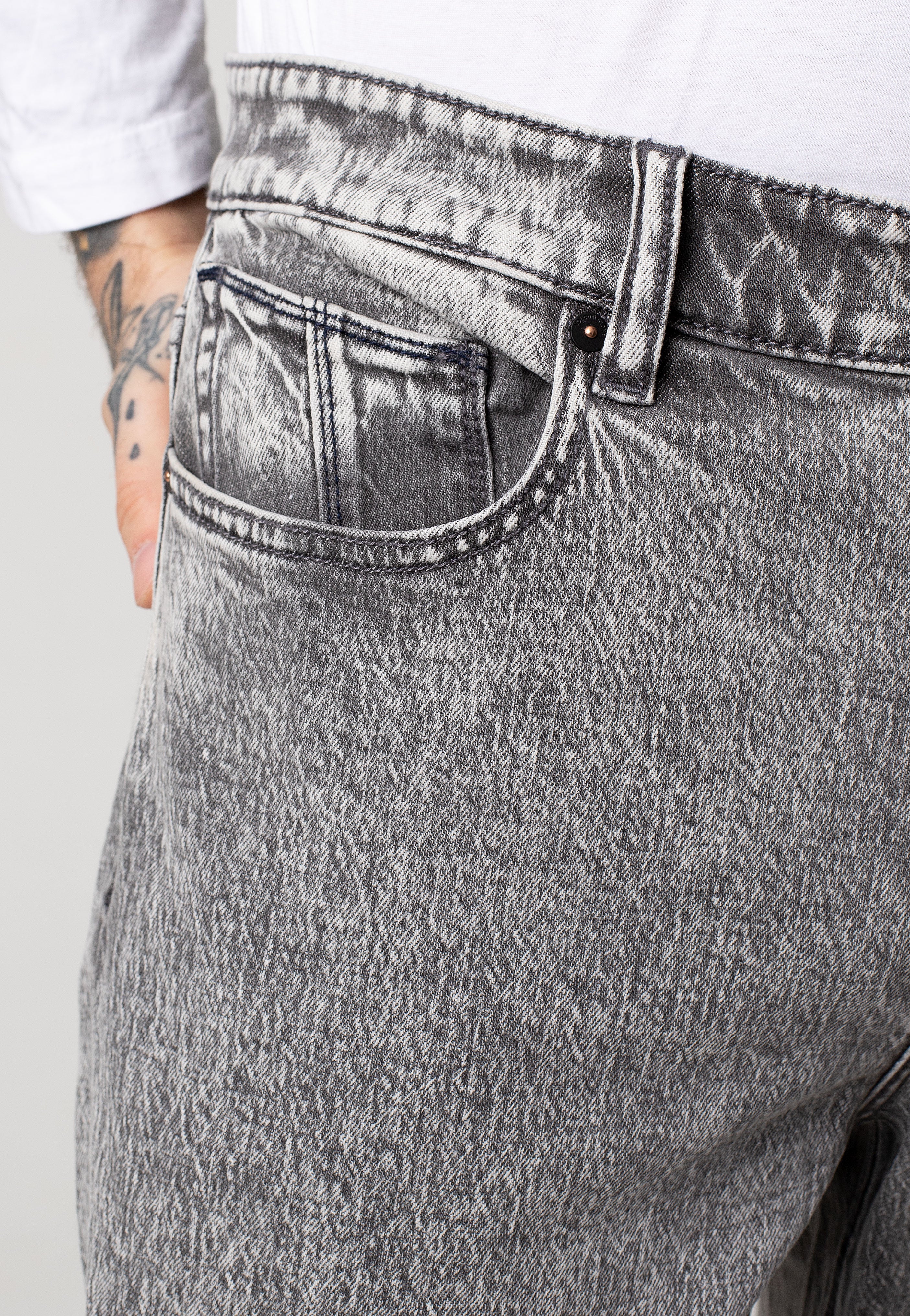 Volcom - Modown Tapered True Vintage Black - Jeans | Men-Image